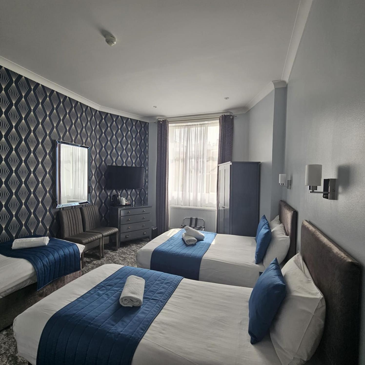 Hotel Mentone - London