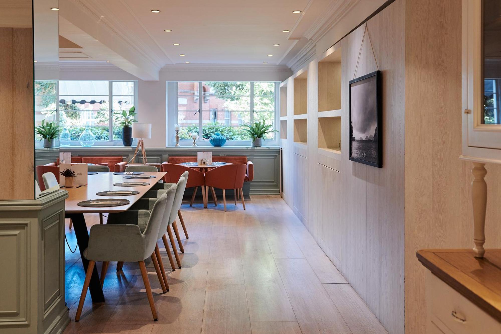 Hotel The Level At Melia White House