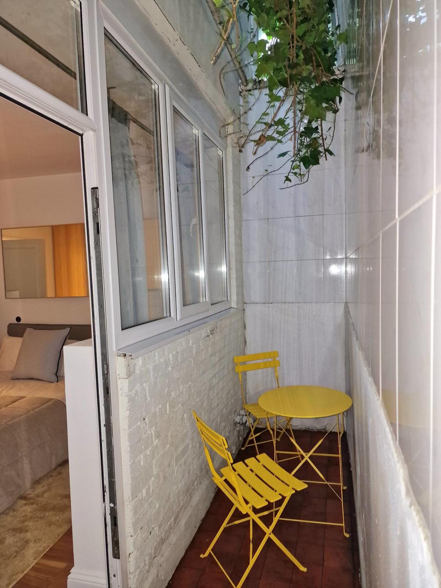 Apartment Stunning Hyde Park Home, Ground Floor Maisonette, Duplex, Near Tube Metro Stations *