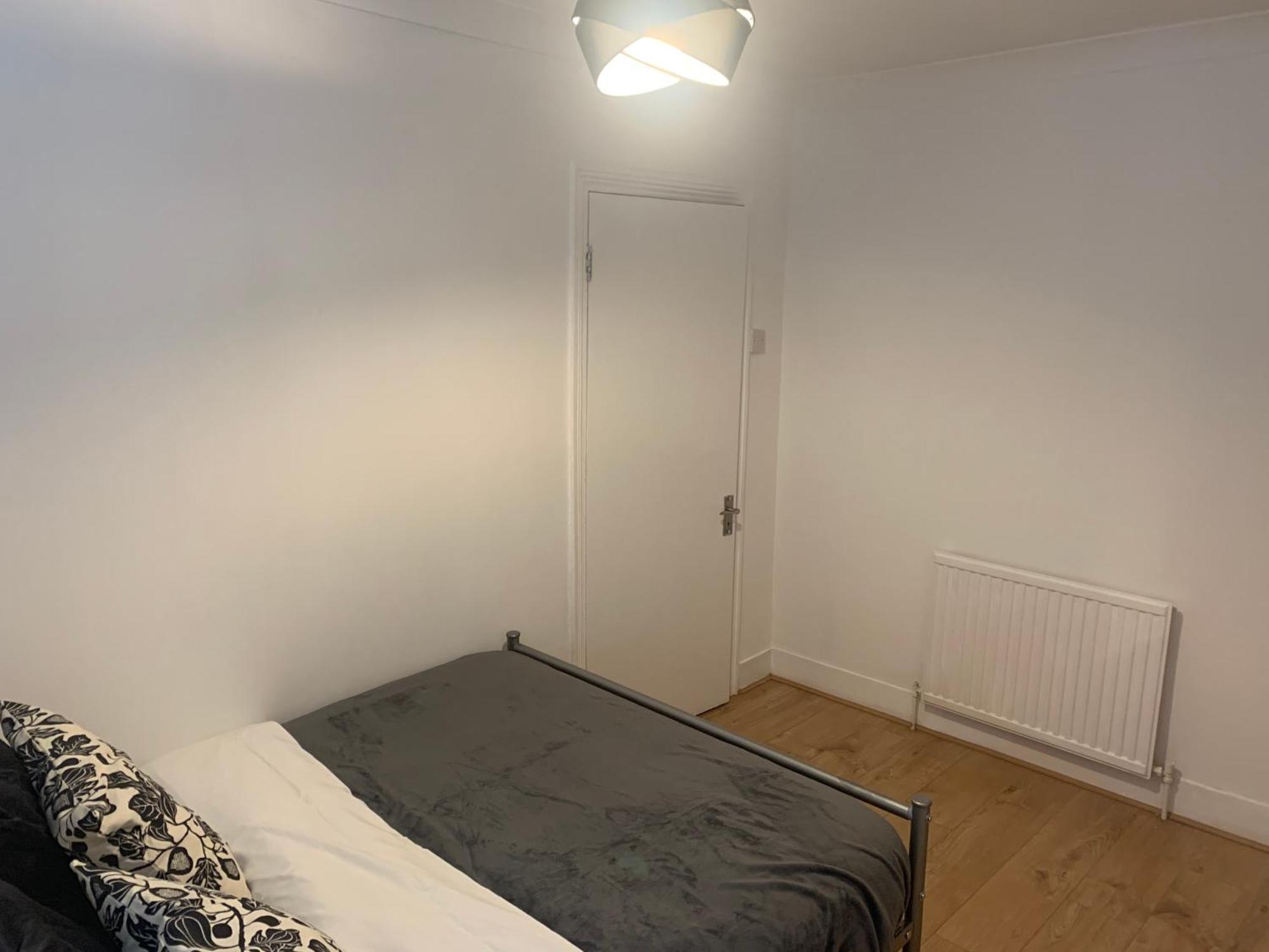 Stratford Cozy Double Homestay