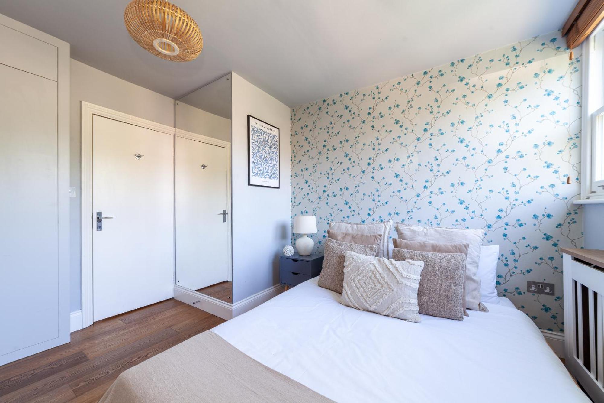 The South Hampstead Collection - Tbu London