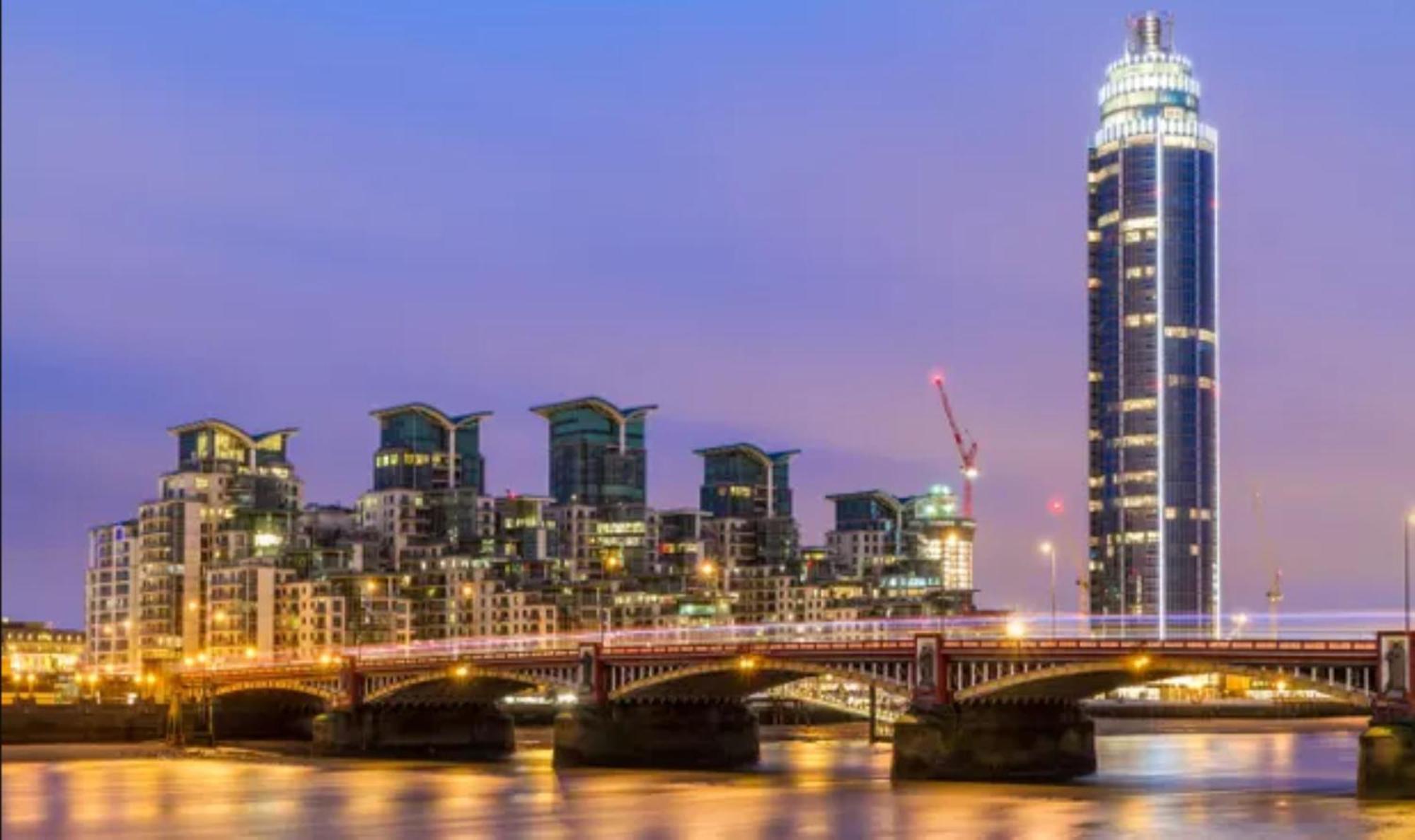 Vauxhall Large 2bedroom With Amazing River View Panoramic Balcony Apartamento