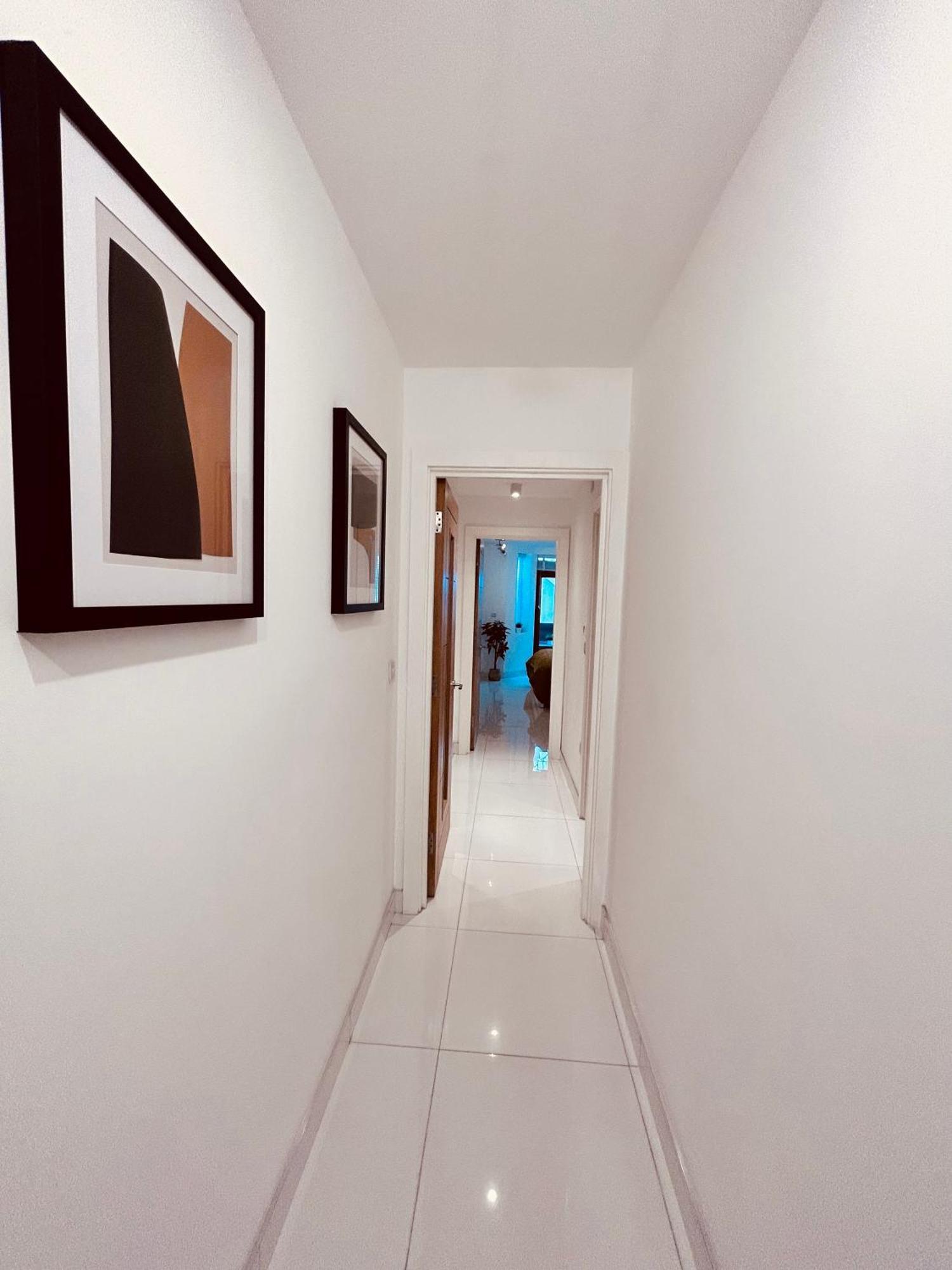 Stunning Spacious B.apt. Slps.4 Apartment