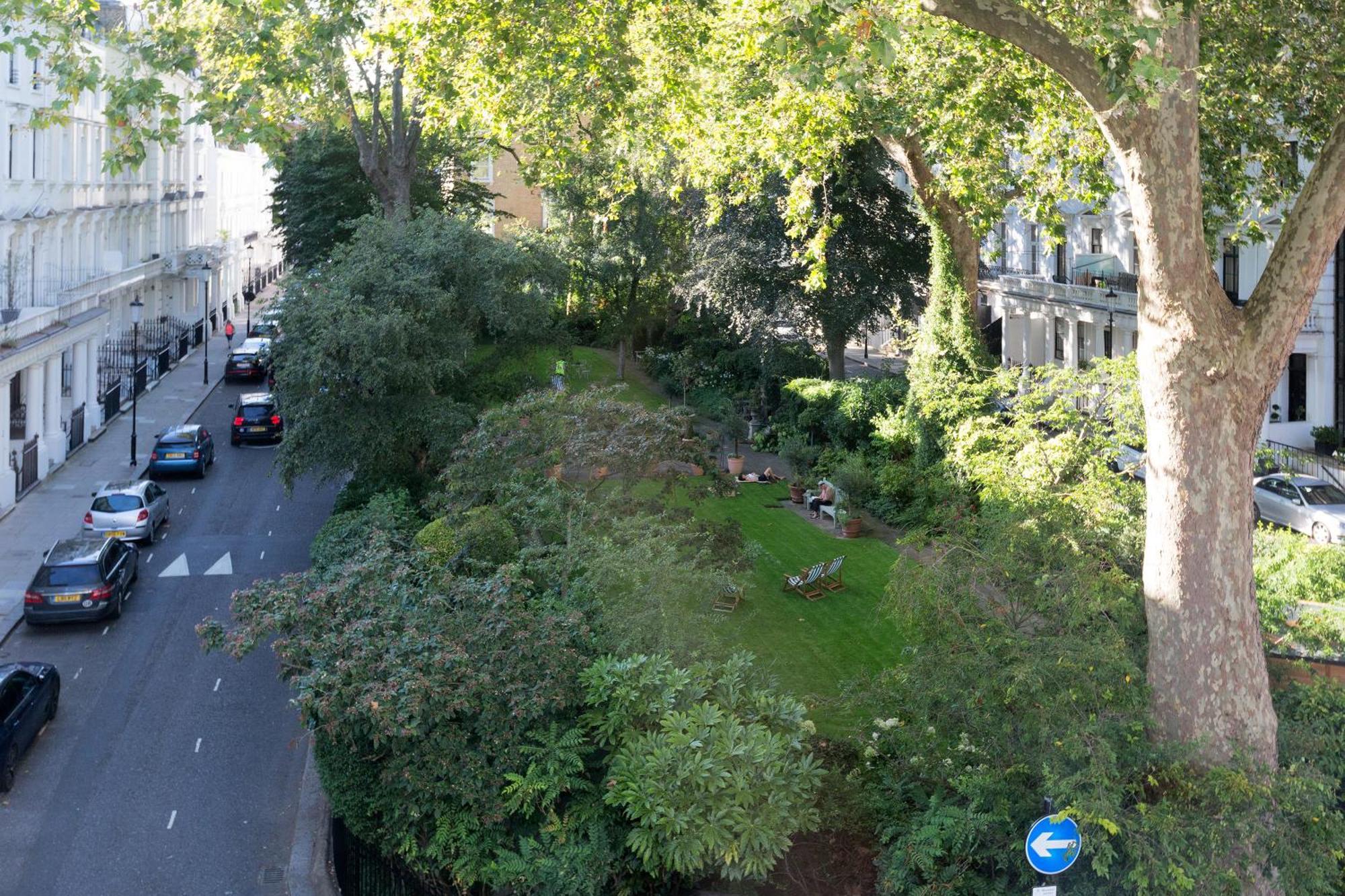 Cozy And Bright 1 Bedroom Apt In Knightsbridge Apartment