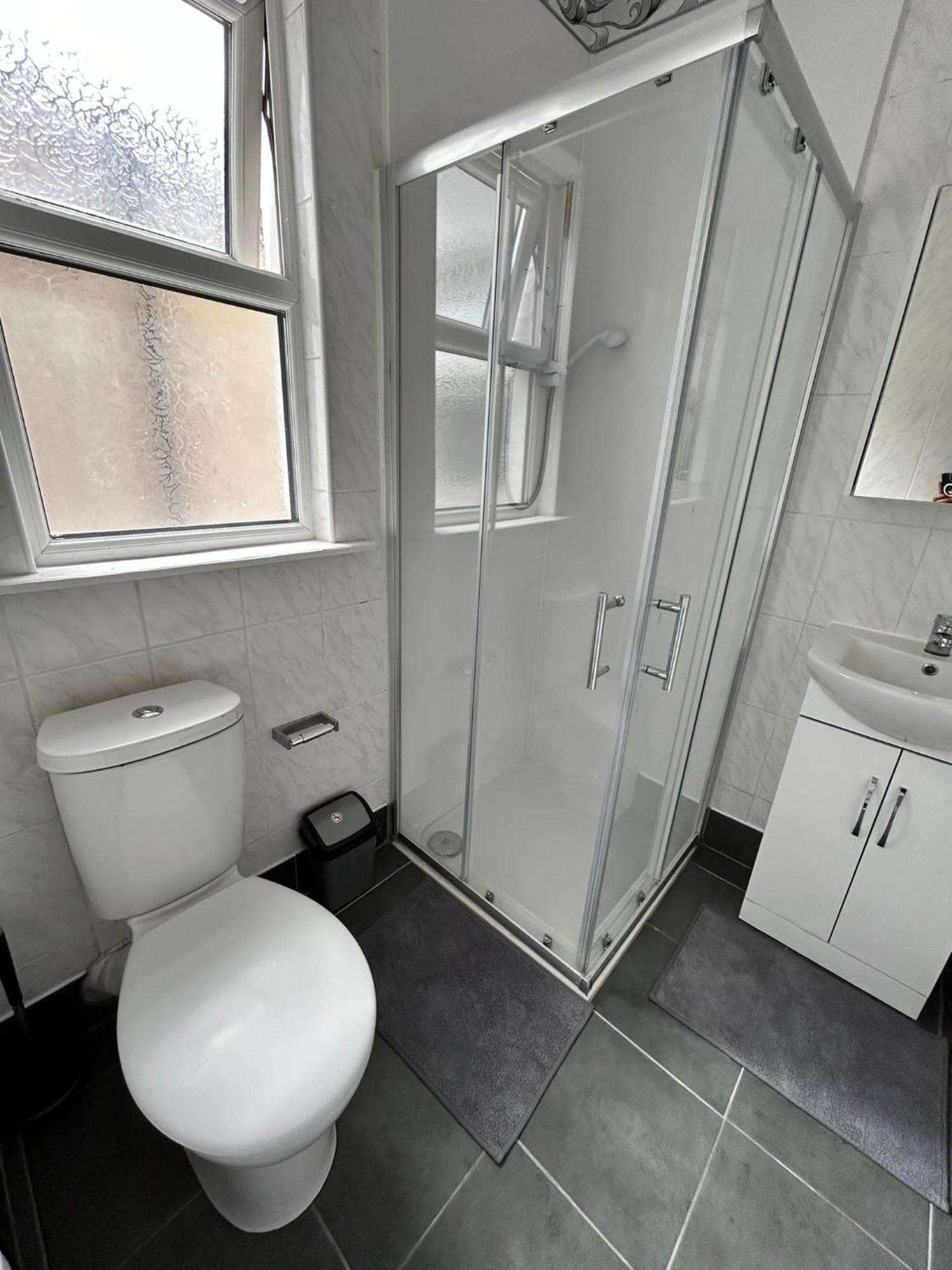 Guest house Willesden London