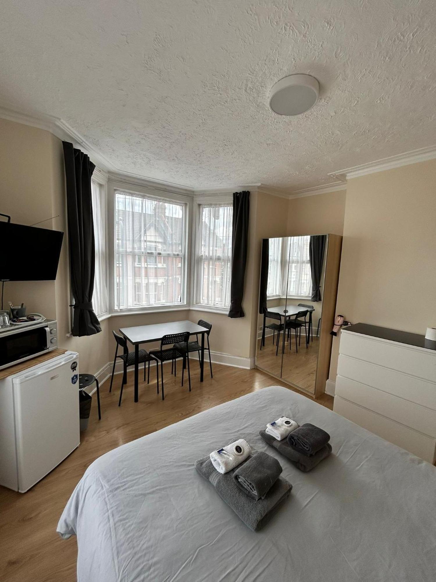 Willesden Guest house