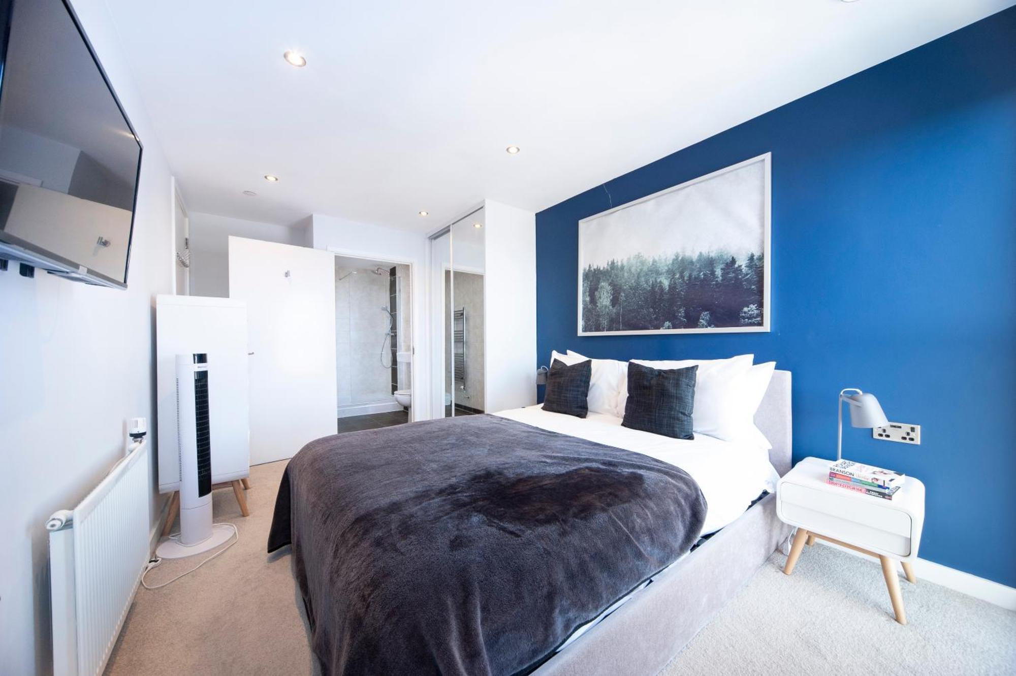 Floor - 2 Bed/2 Bath + Private Balcony Apartamento Londres
