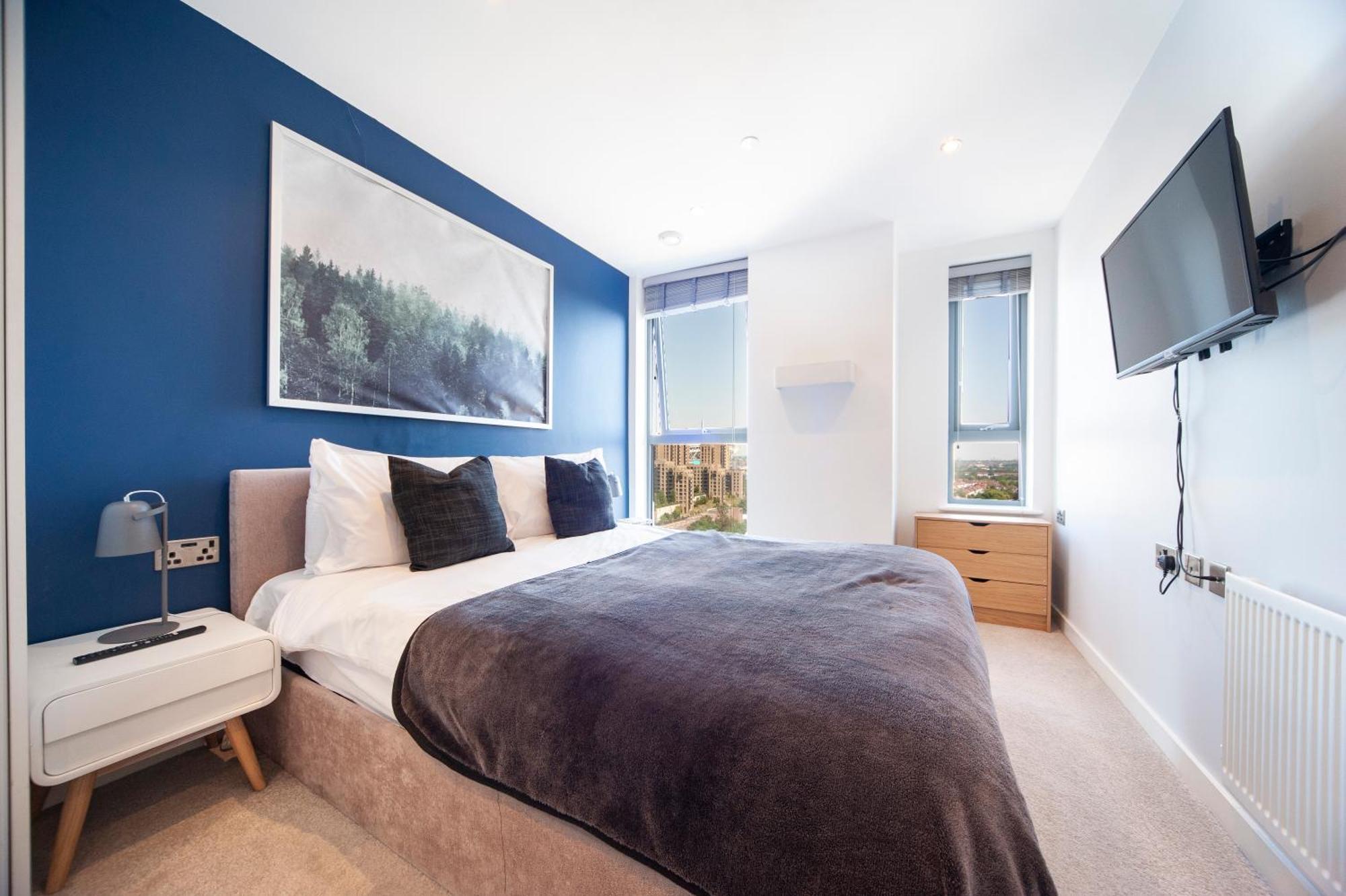 Floor - 2 Bed/2 Bath + Private Balcony Apartamento