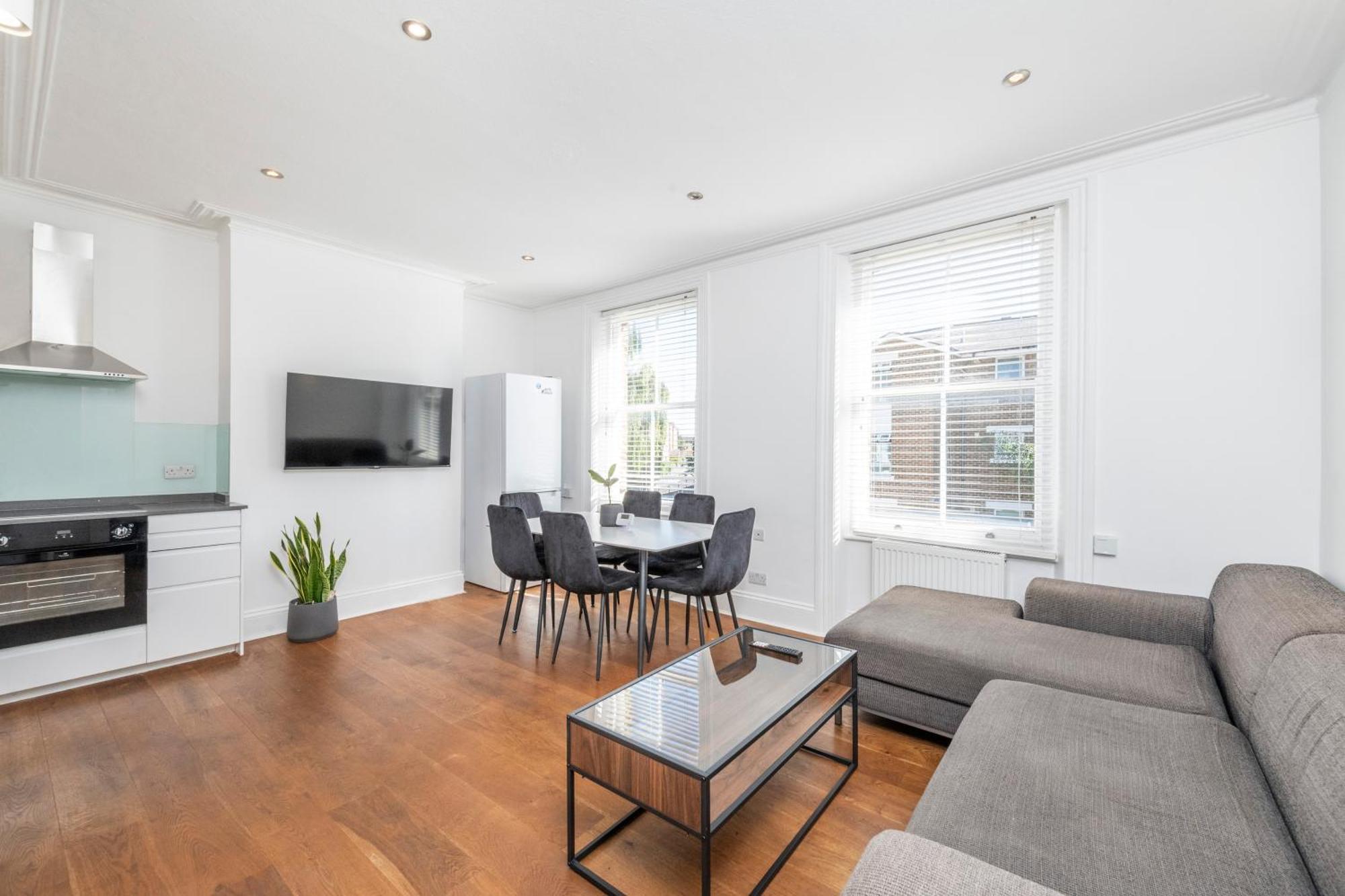 Apartment Spacious City Eye, Westminster, Big Ben, Vauxhall Station