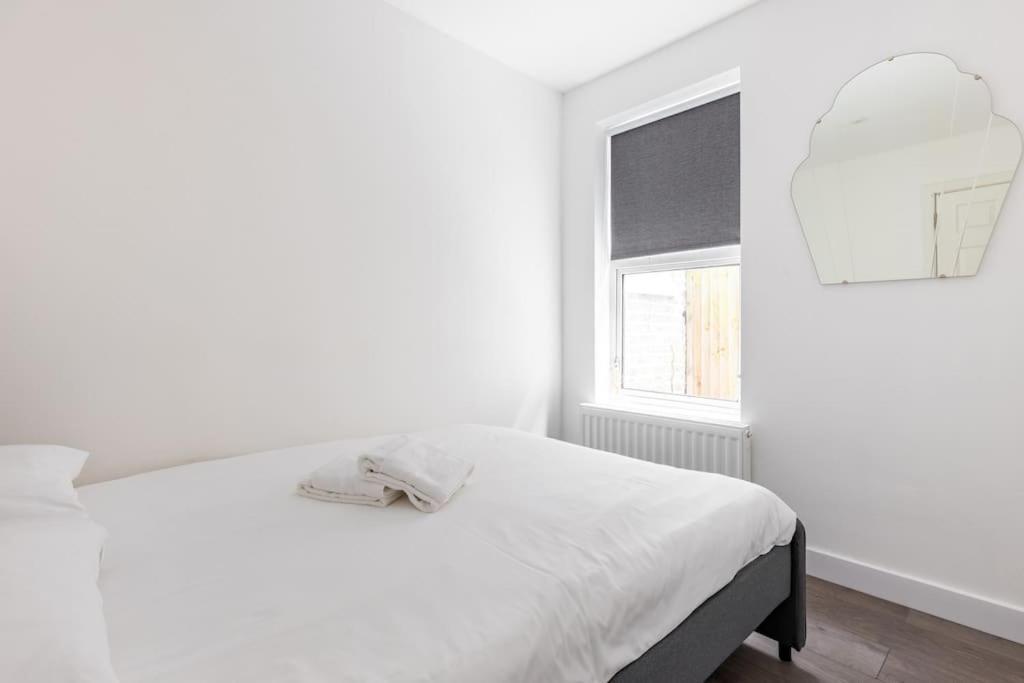 Apartment Streatham London