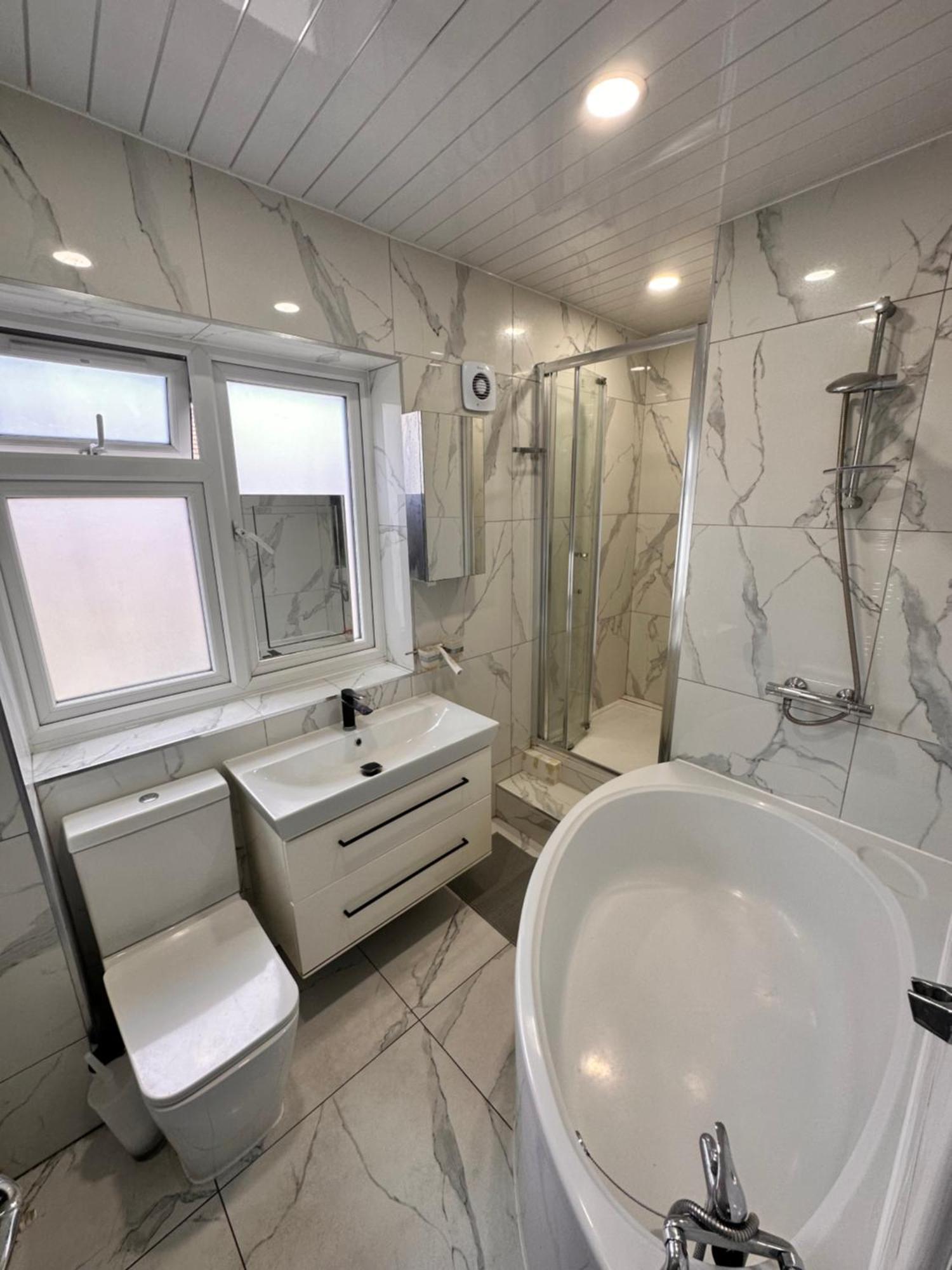 Double And Single In Bromley By Bow Guest house *