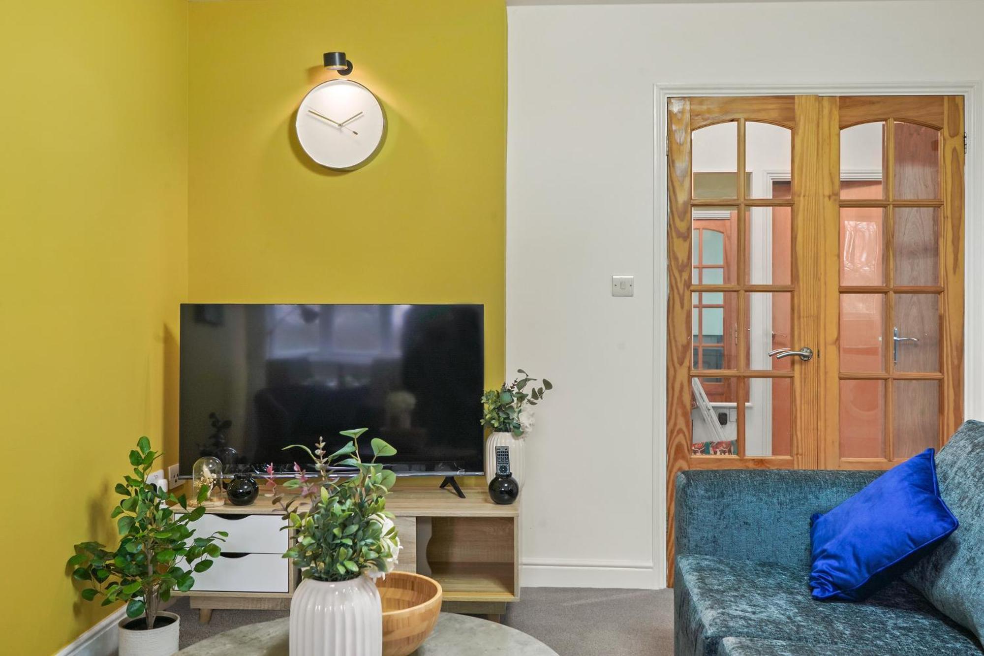 Apartment Family-friendly 2-bed, 2-bath Xmas - Book Now! London