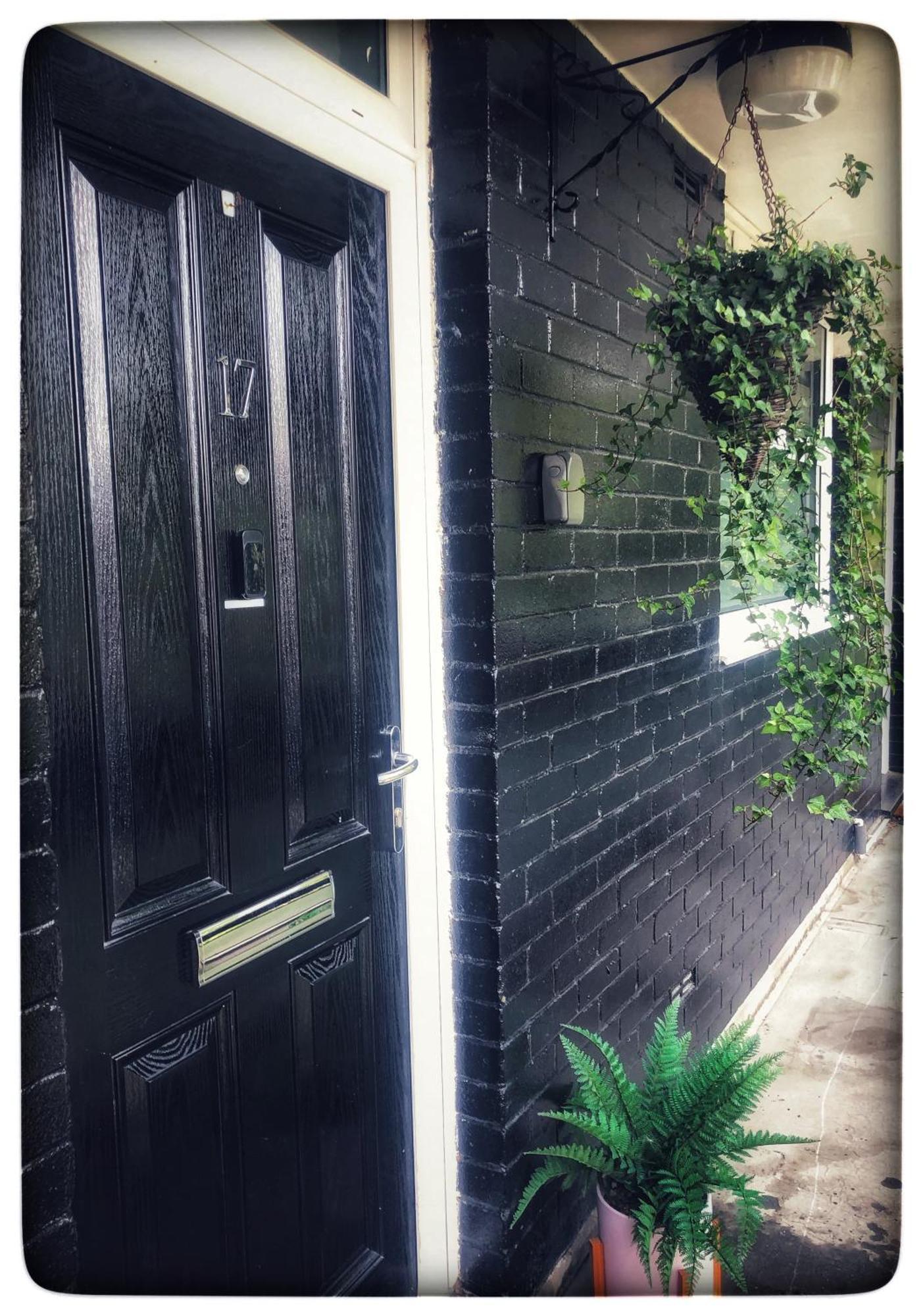 Authentic Battersea Experience Apartment London