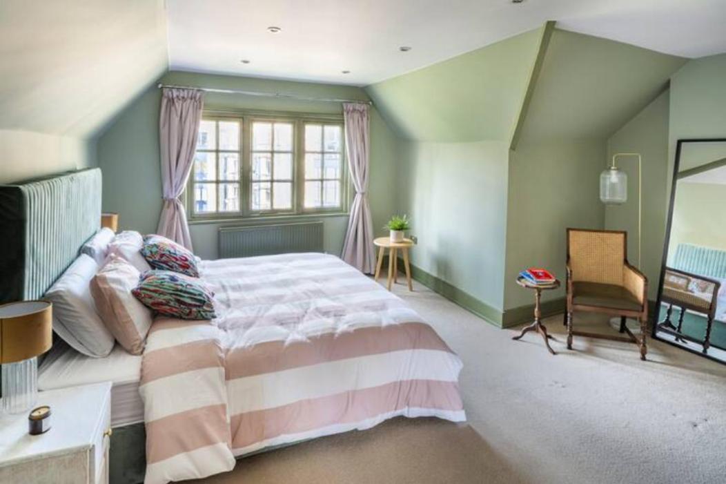 Three-storey, Renovated 1890s Heritage In Spitalfields Market Apartamento