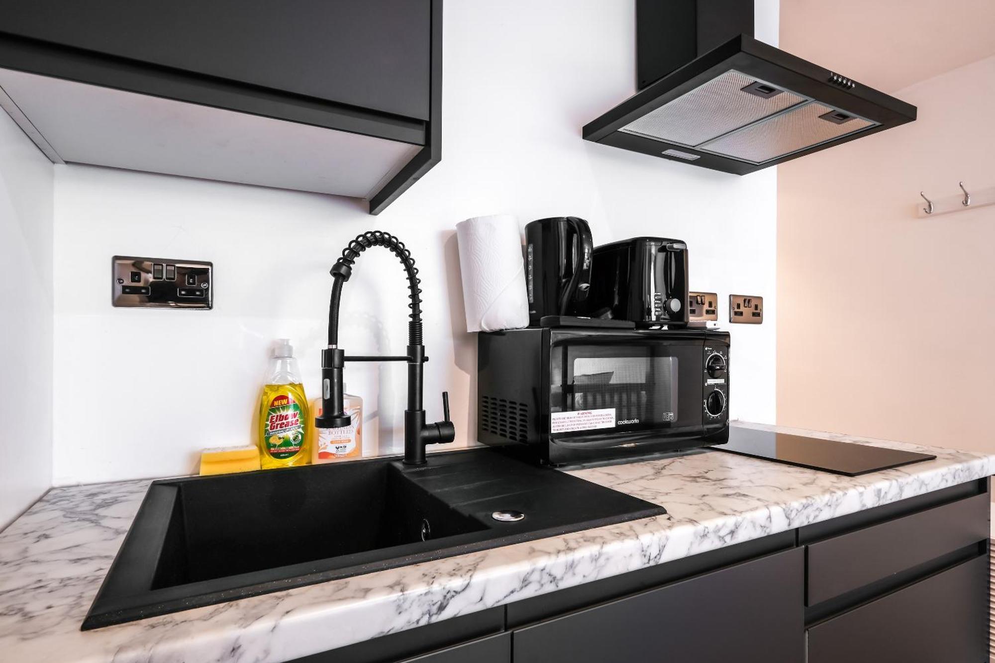 Spacious In Piccadilly Sleep 6 Vrb London
