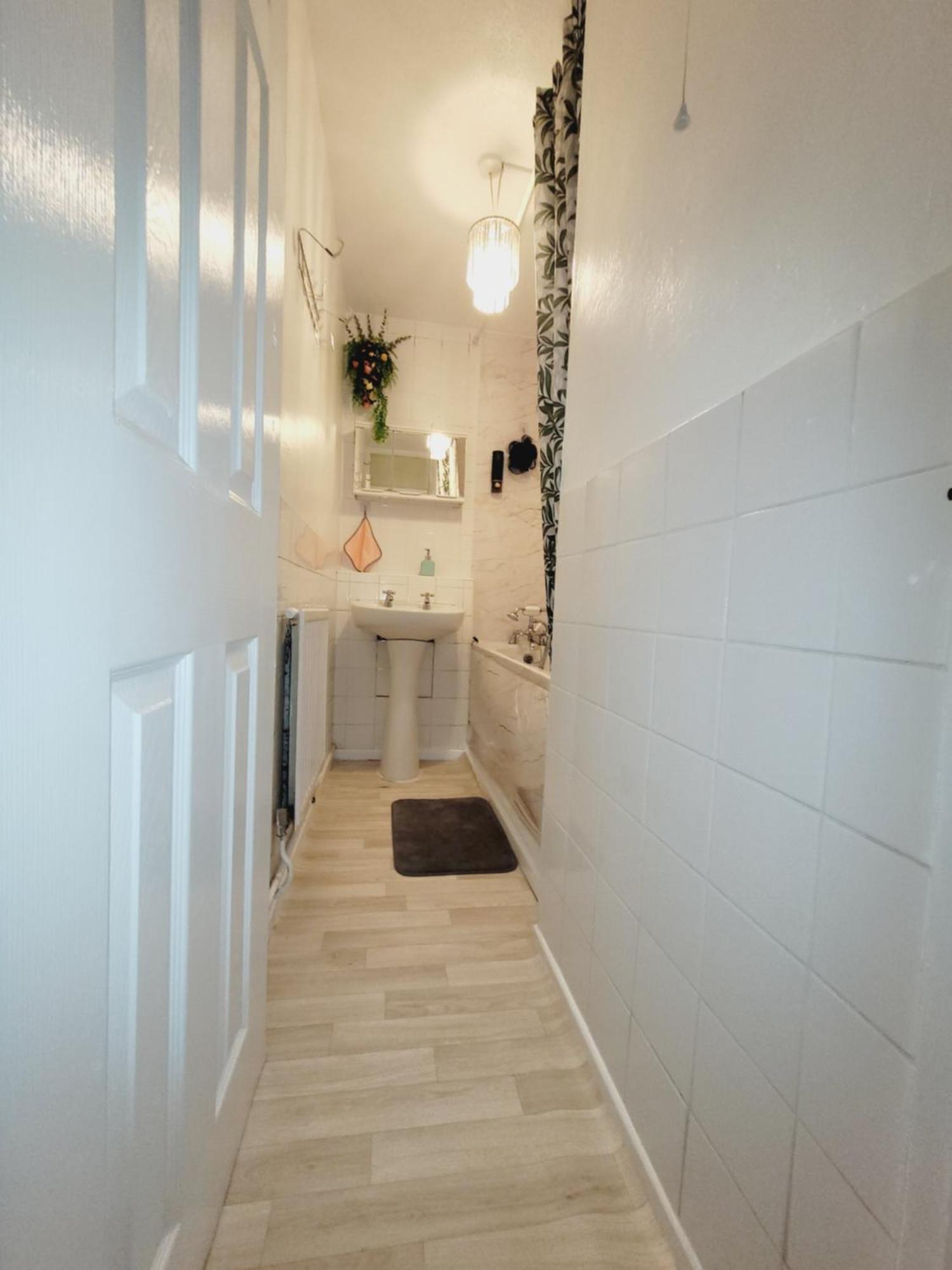 Homestay Excellent Double In Cheap Rate Around London