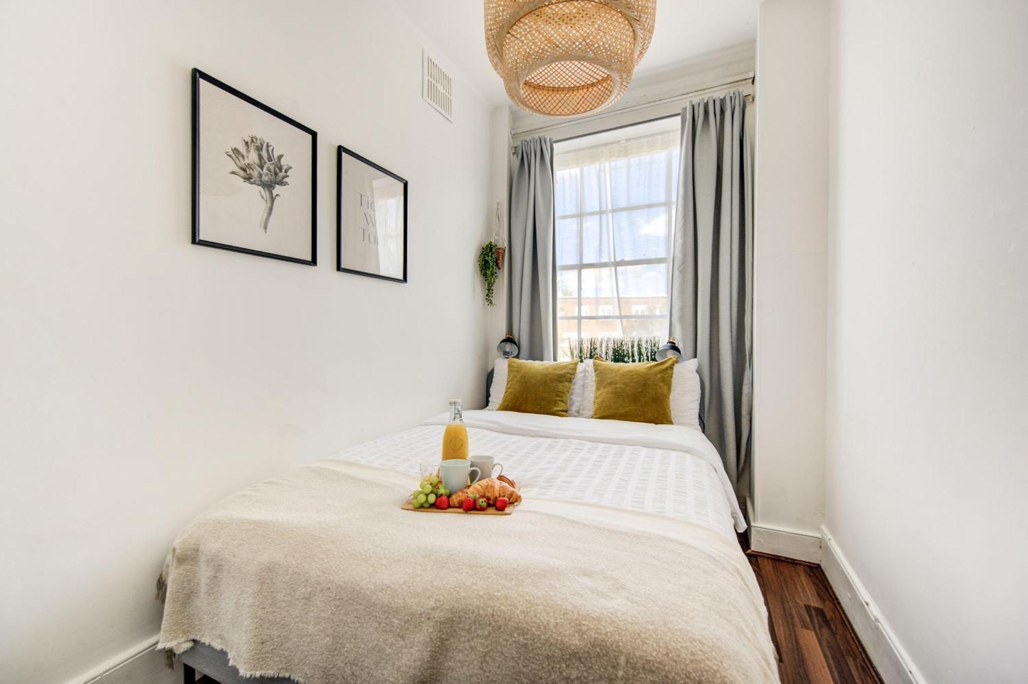 Islington Attic 3 Bedroom Flat
