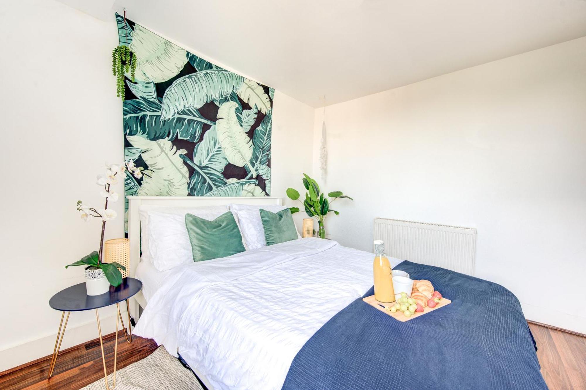 Islington Attic 3 Bedroom Flat