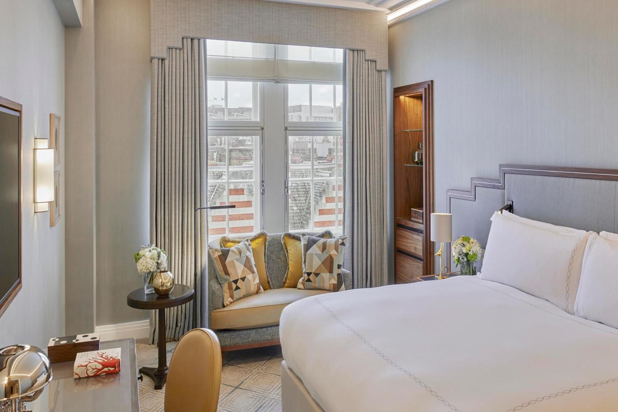 Hotel Claridge's, Maybourne