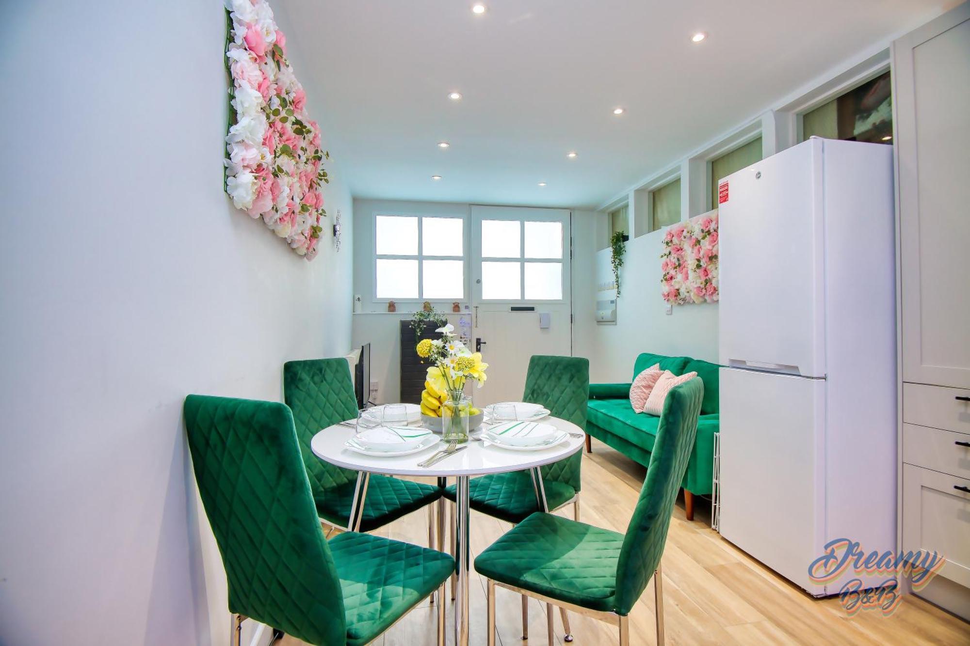 Amazing Place In Finsbury Park London