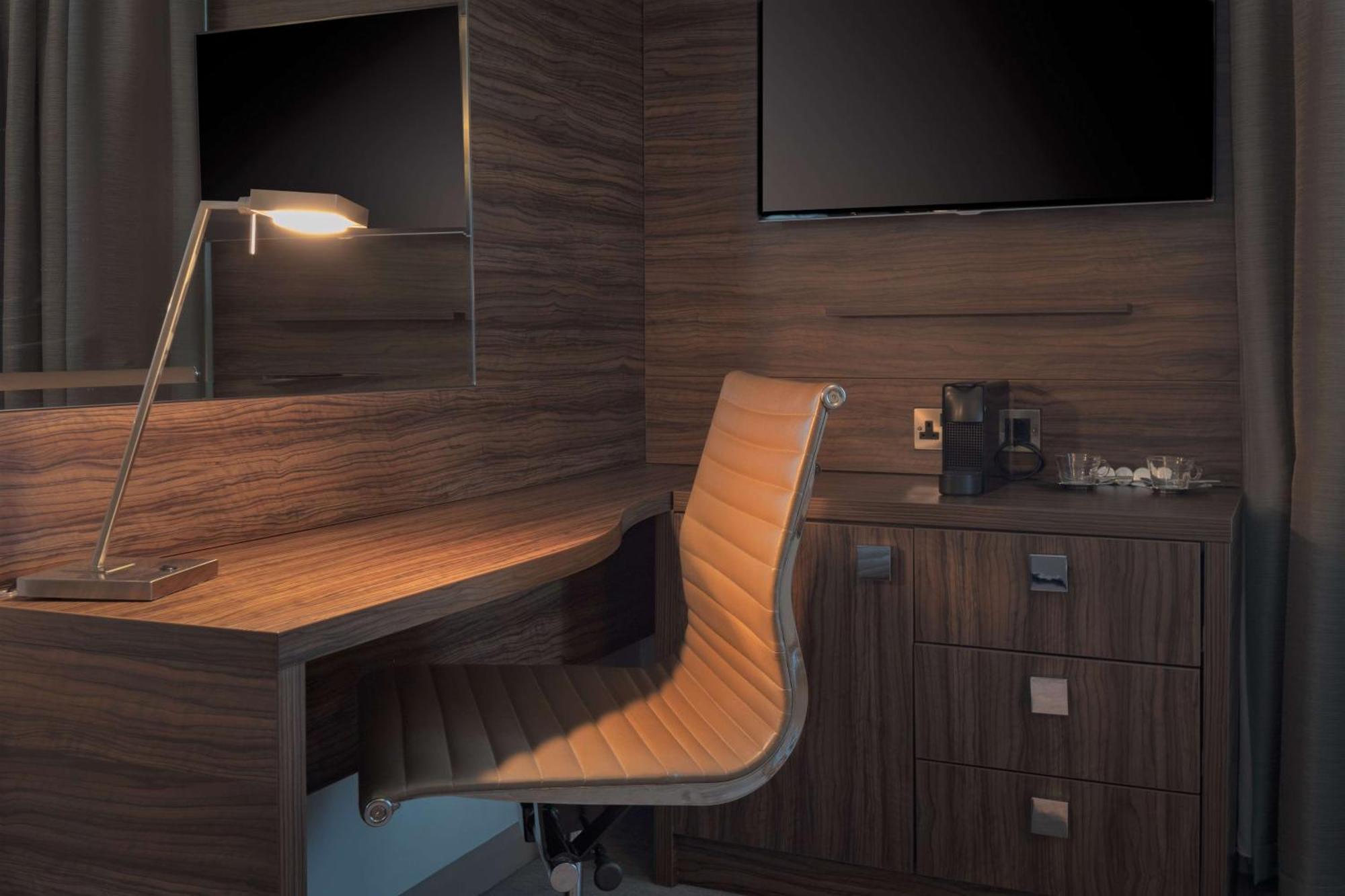 Hotel Doubletree By Hilton Angel Kings Cross London