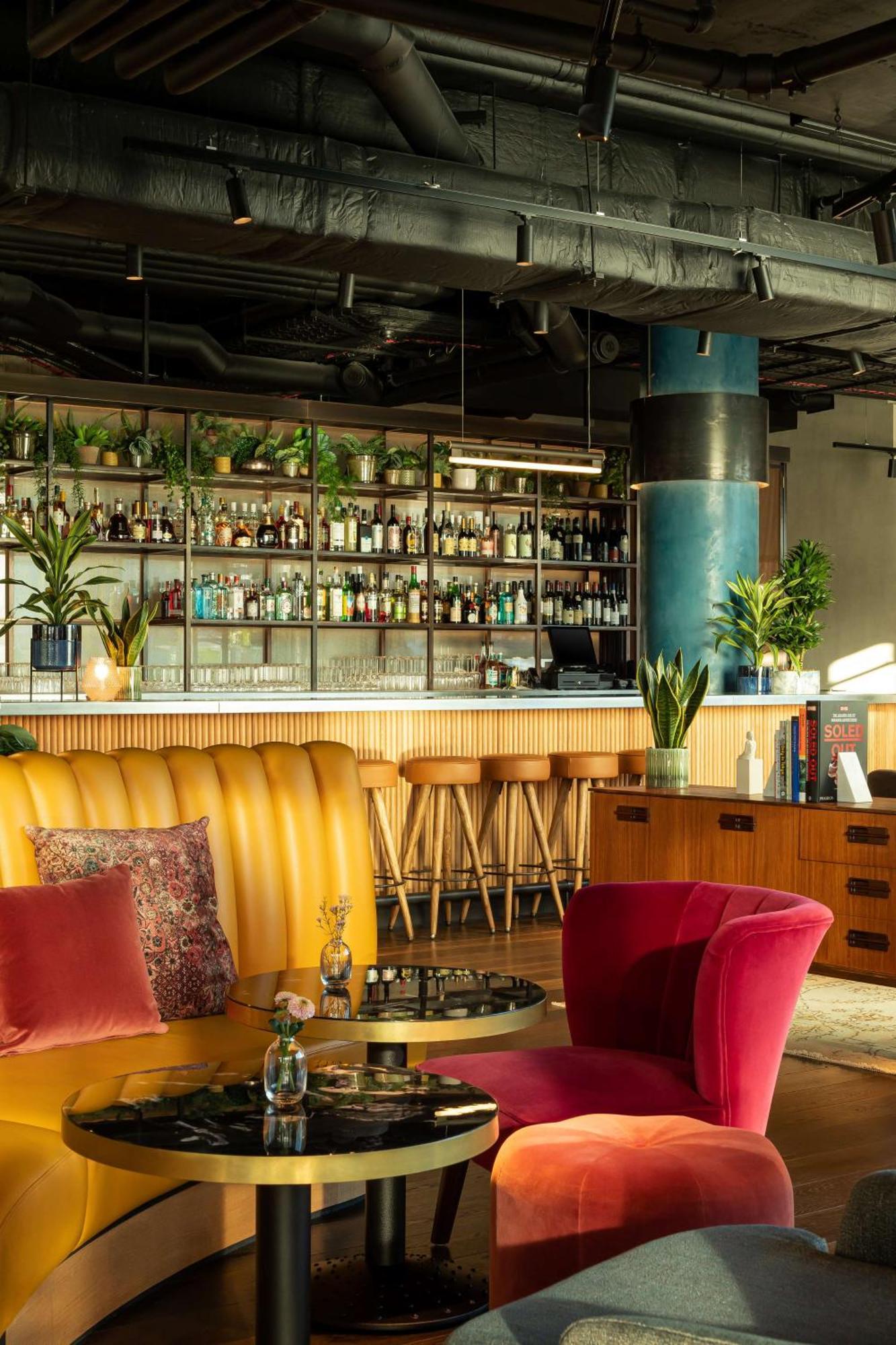 The Gantry London, Curio Collection By Hilton Londres