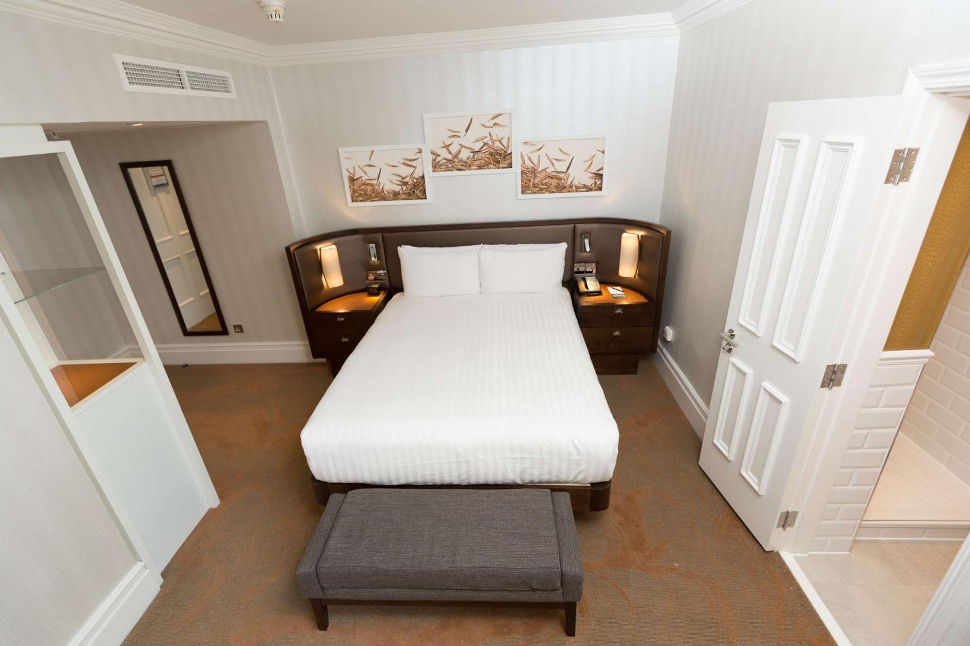 Hilton Hyde Park London