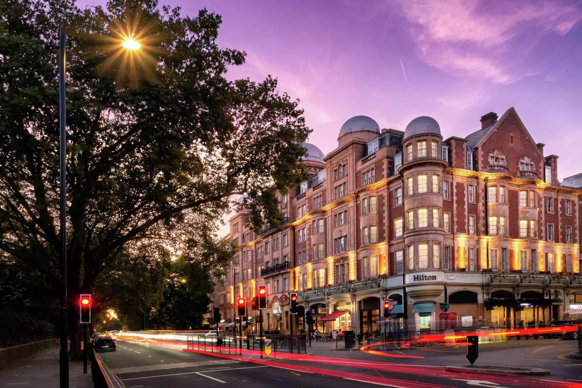 Hilton Hyde Park Hotel 4*