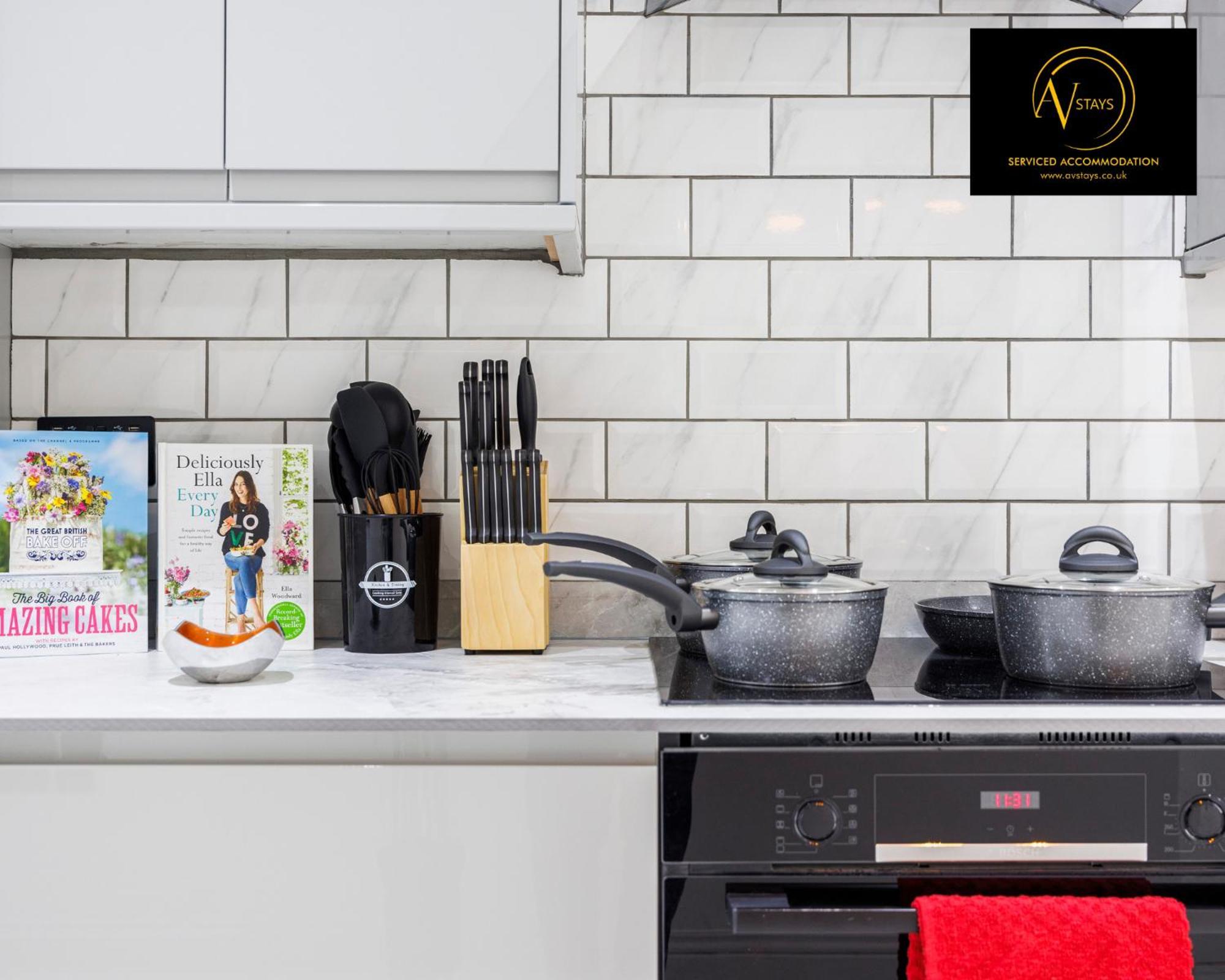 Apartment 2 Bedroom By Av Short Lets Southwark *