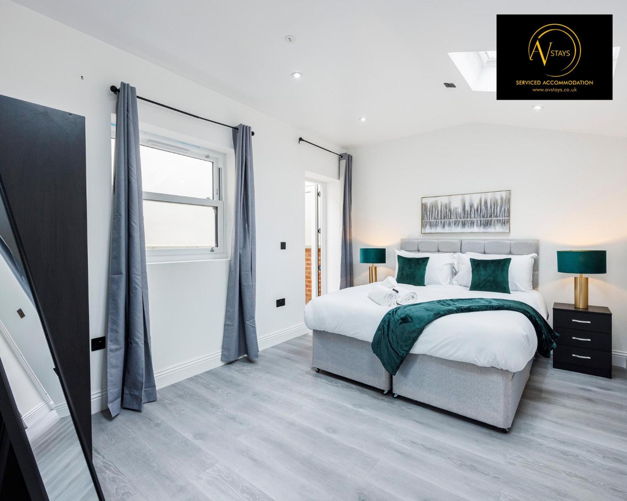 2 Bedroom By Av Short Lets Southwark Apartment