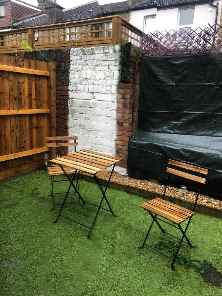 Alpha House Acomodação com café da manhã  Londres