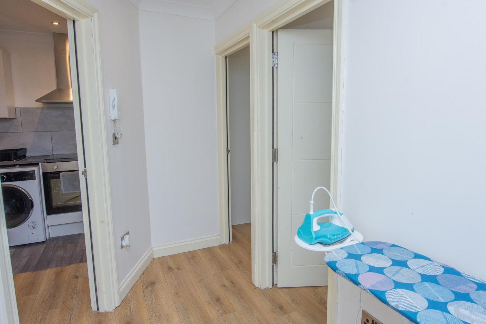 Apartment Evergreen Apartments-flat 4,