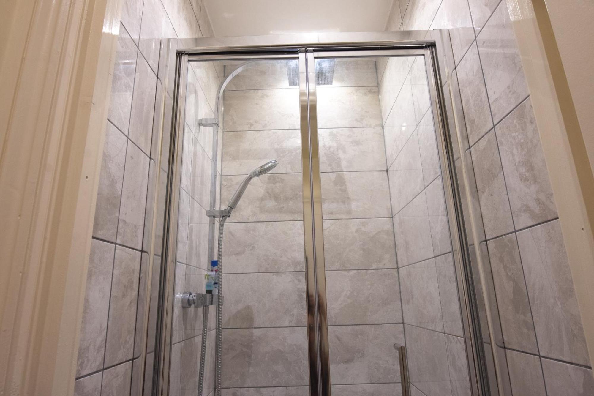 Apartamento Evergreen Apartments- Flat 1, *