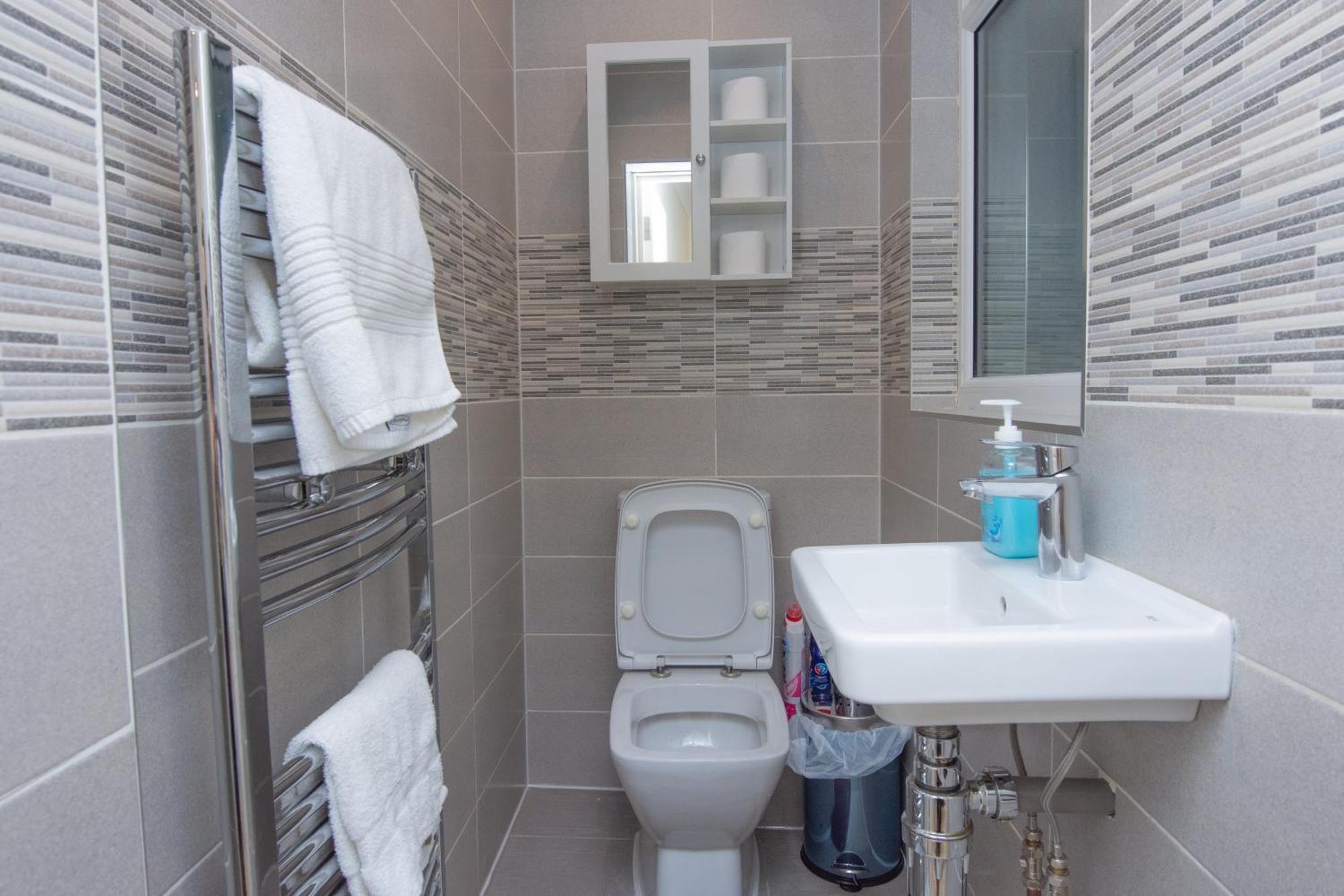 Apartamento Evergreen Apartments- Flat 1, *