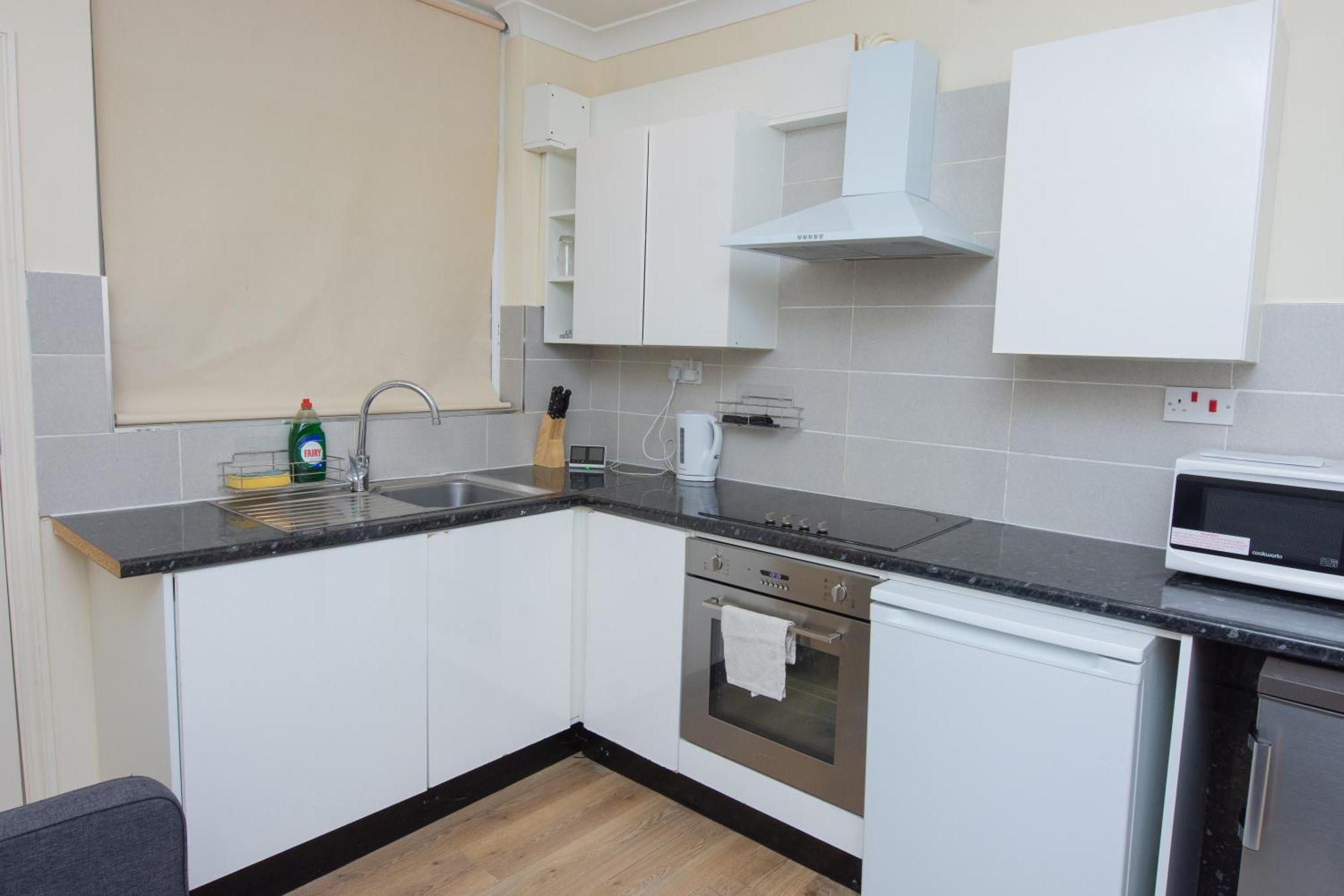 Evergreen Apartments- Flat 1, * Londres