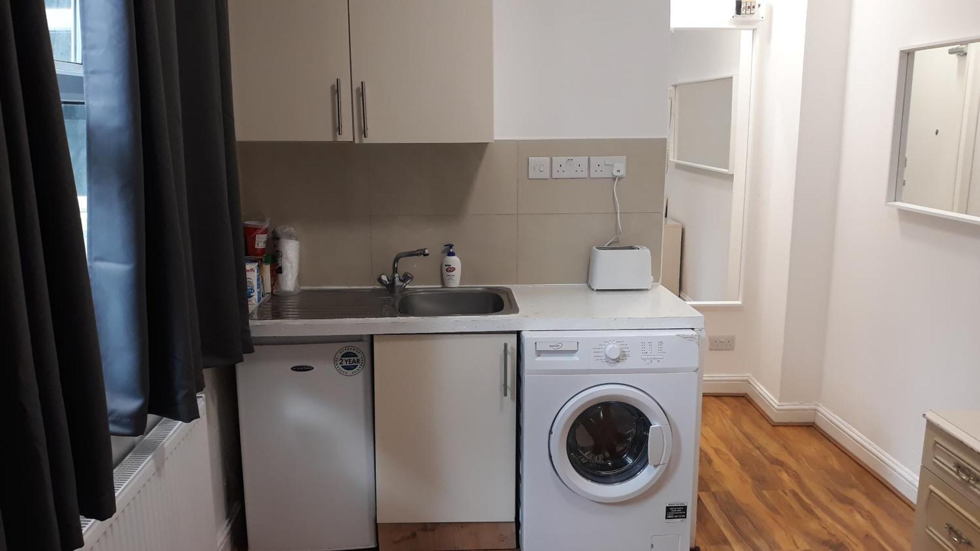 Apartment 30 Willesden Lane
