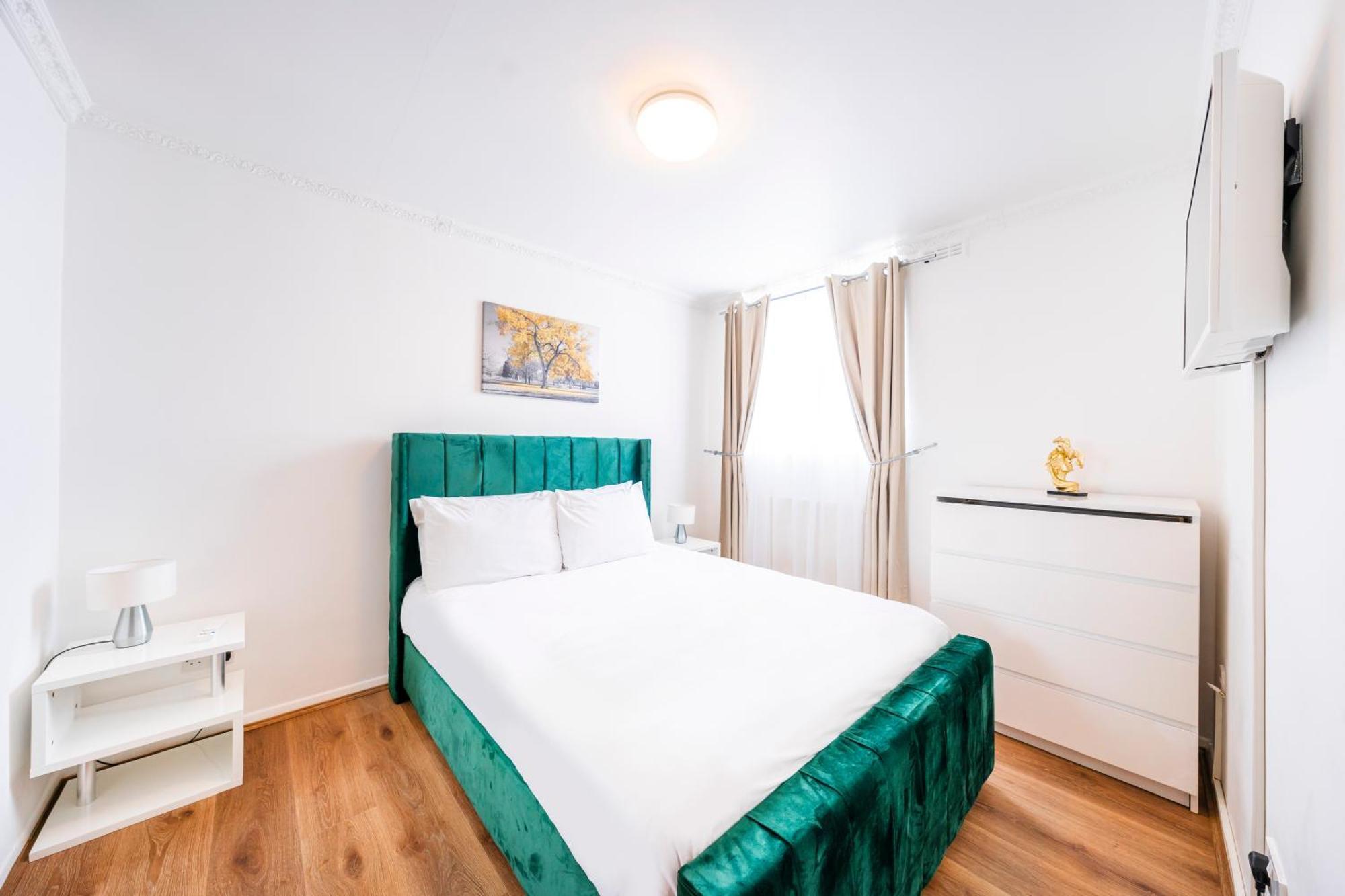 The Queensborough By Hyde Park Apartment London