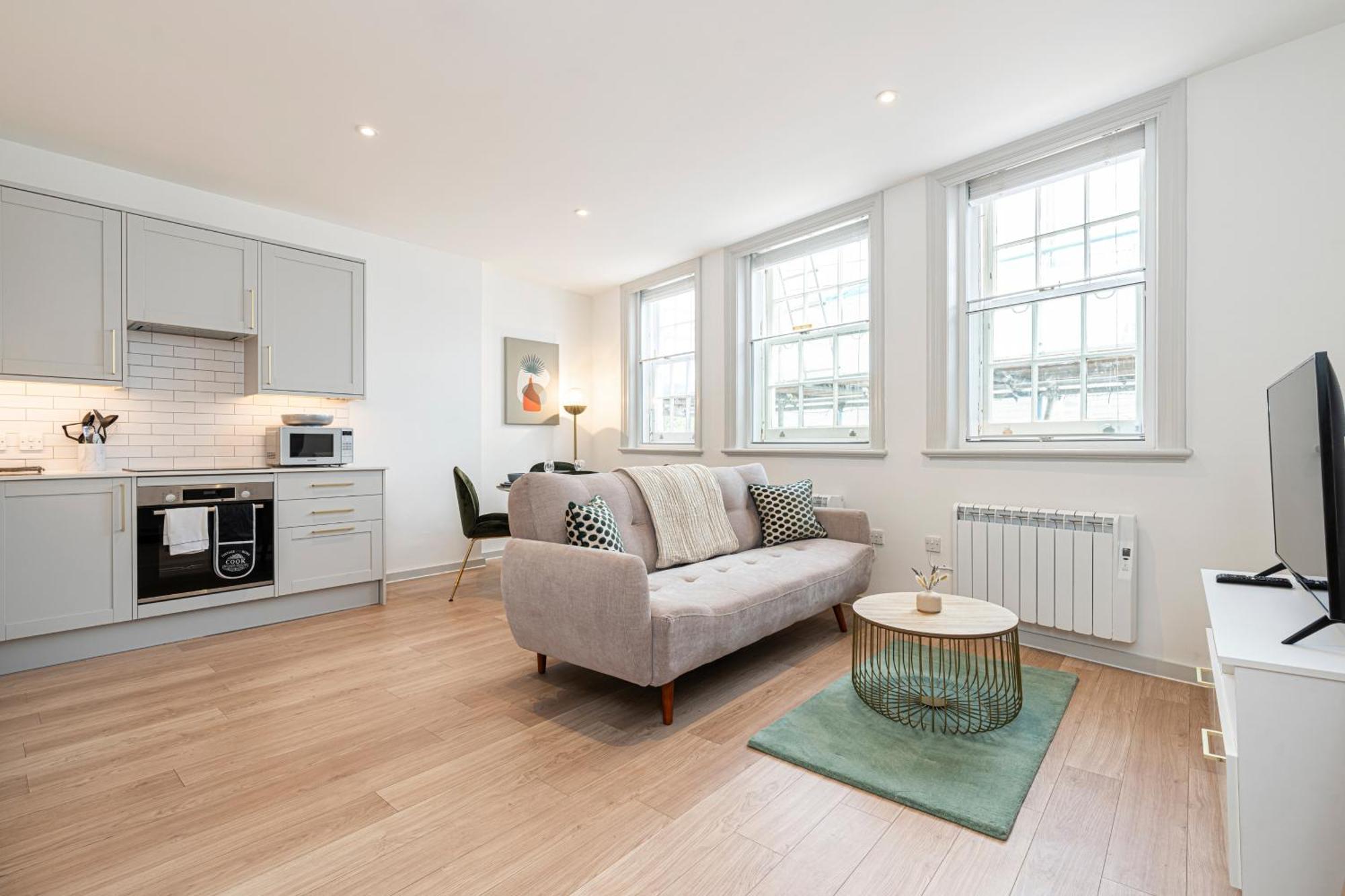 Apartment Stylish 1 Bed Flats In Soho, Next To Piccadilly Circus And Trafalgar Square *