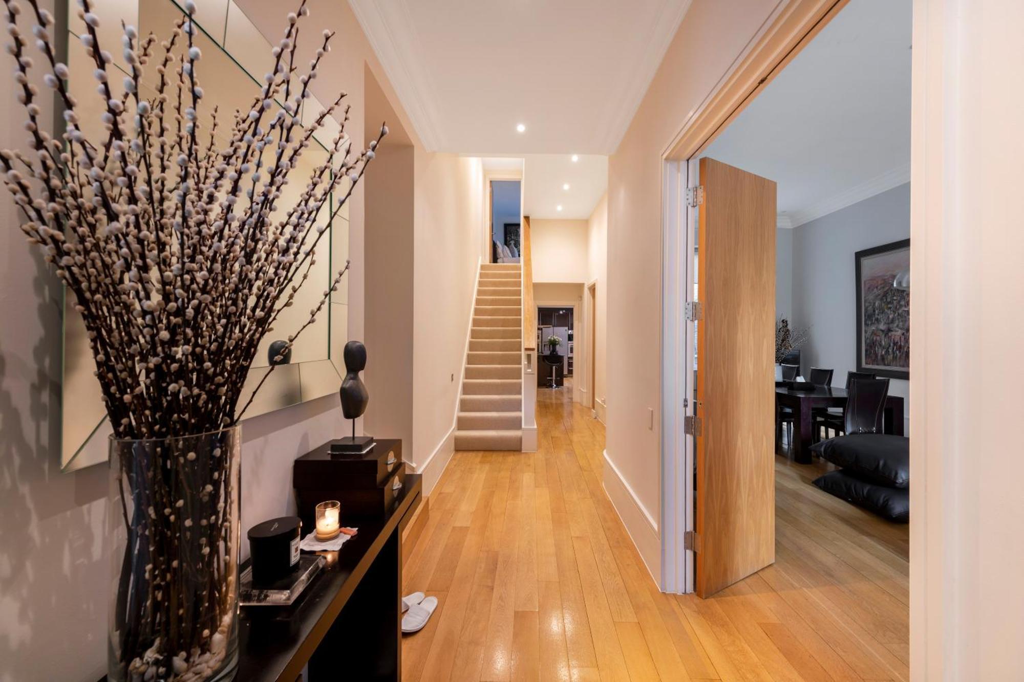 Maisonette Hyde Park Apartment London