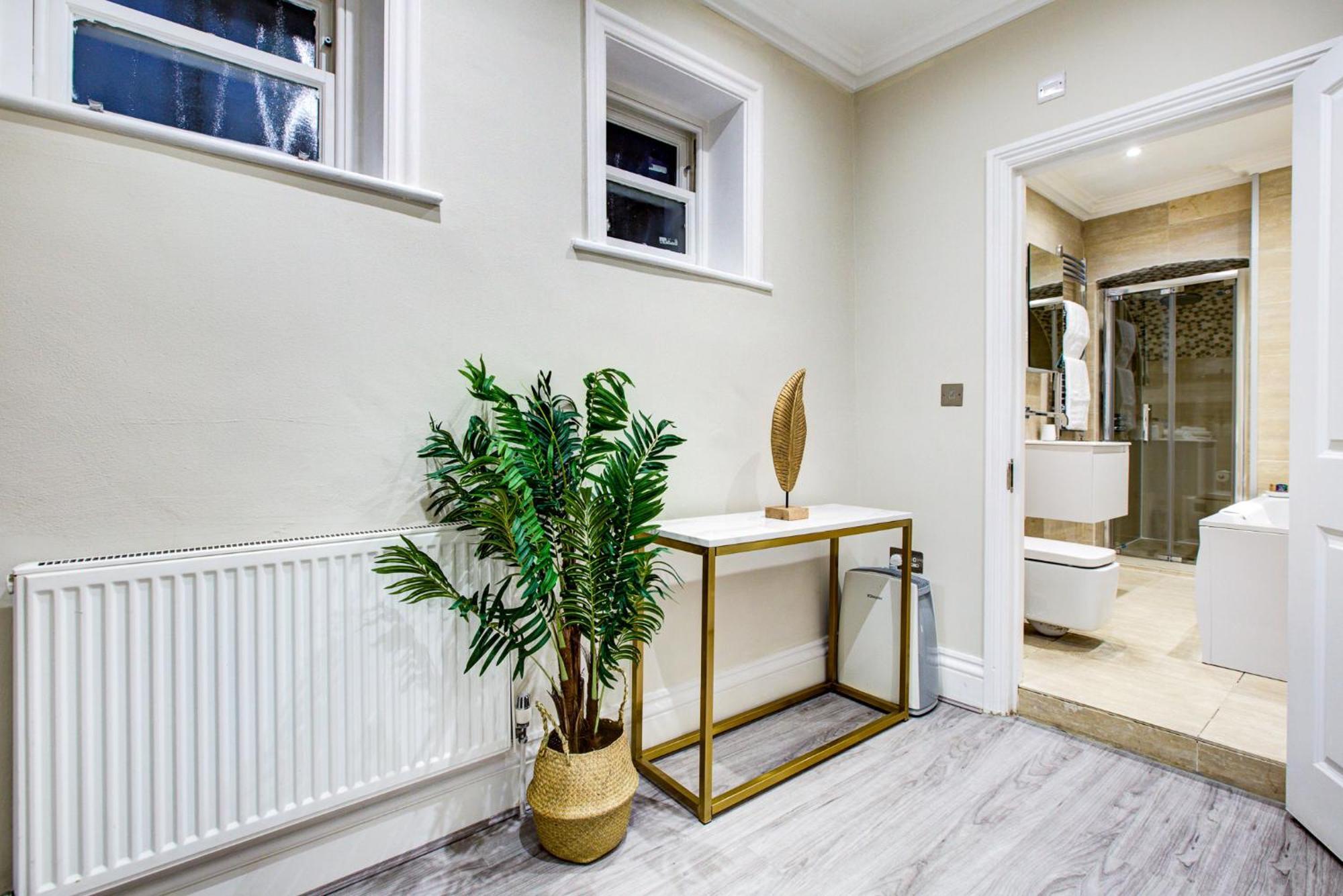 Apartment Hybrid Resi - Battersea Near Power Station *