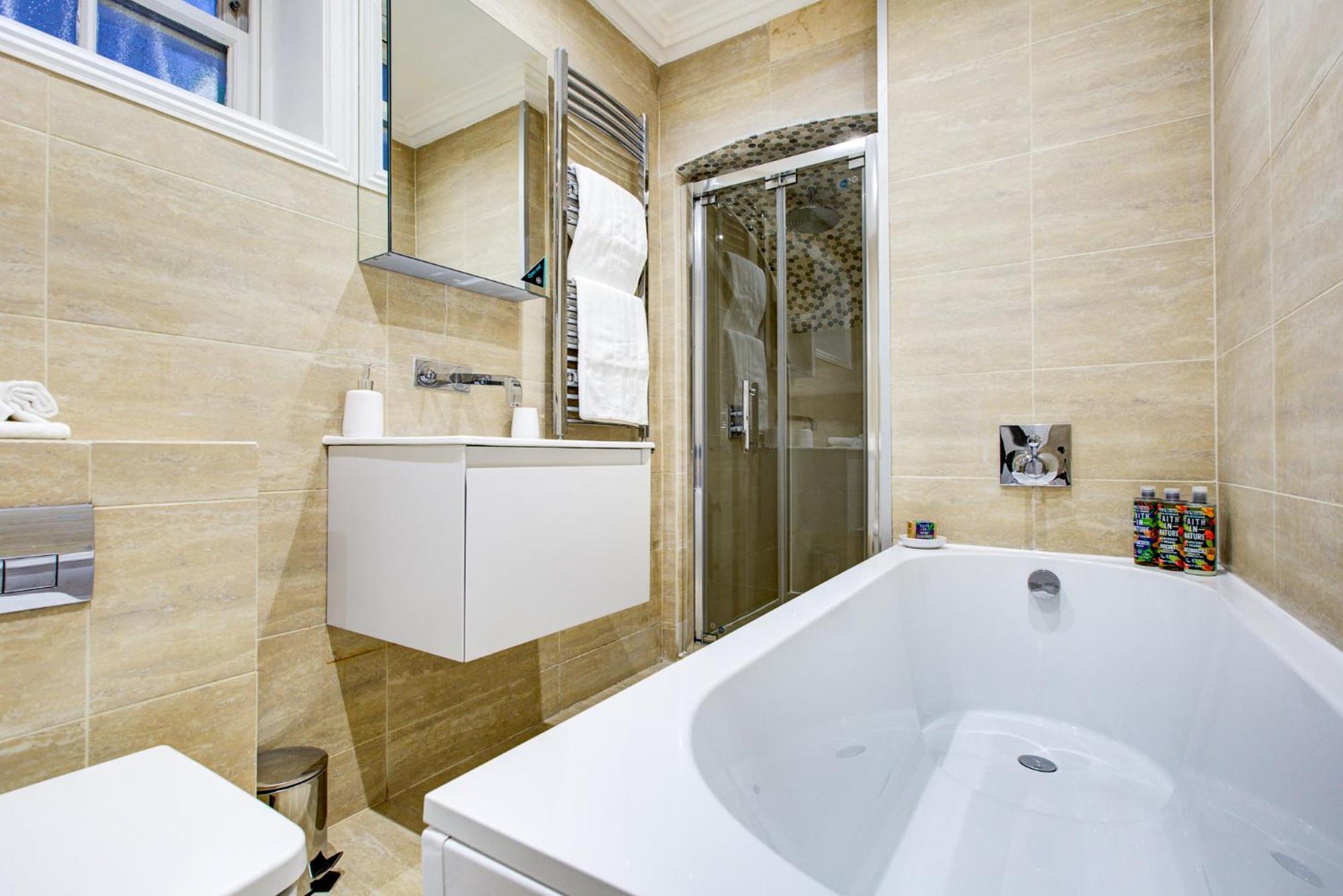 Apartment Hybrid Resi - Battersea Near Power Station *