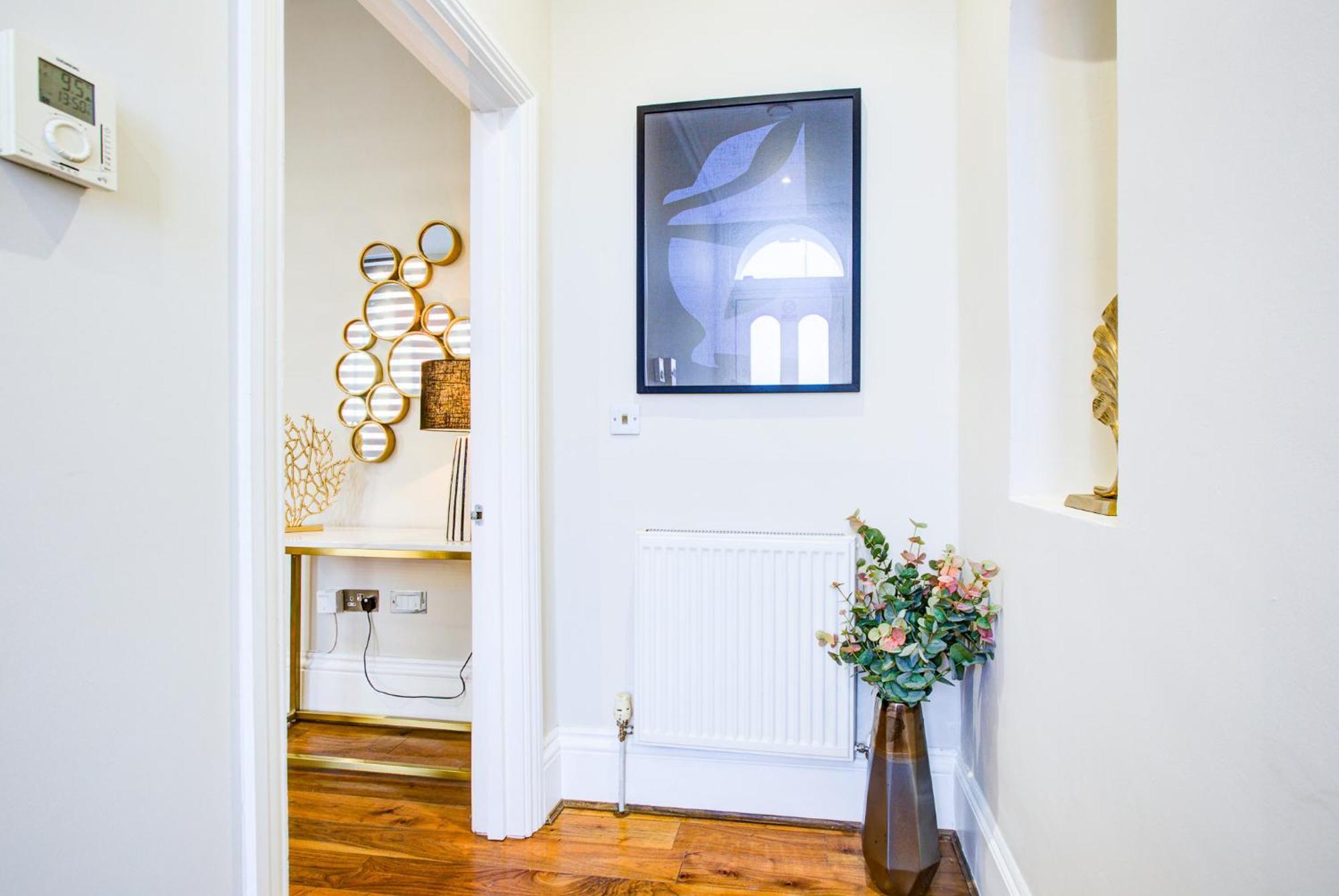 Apartment Hybrid Resi - Battersea Near Power Station