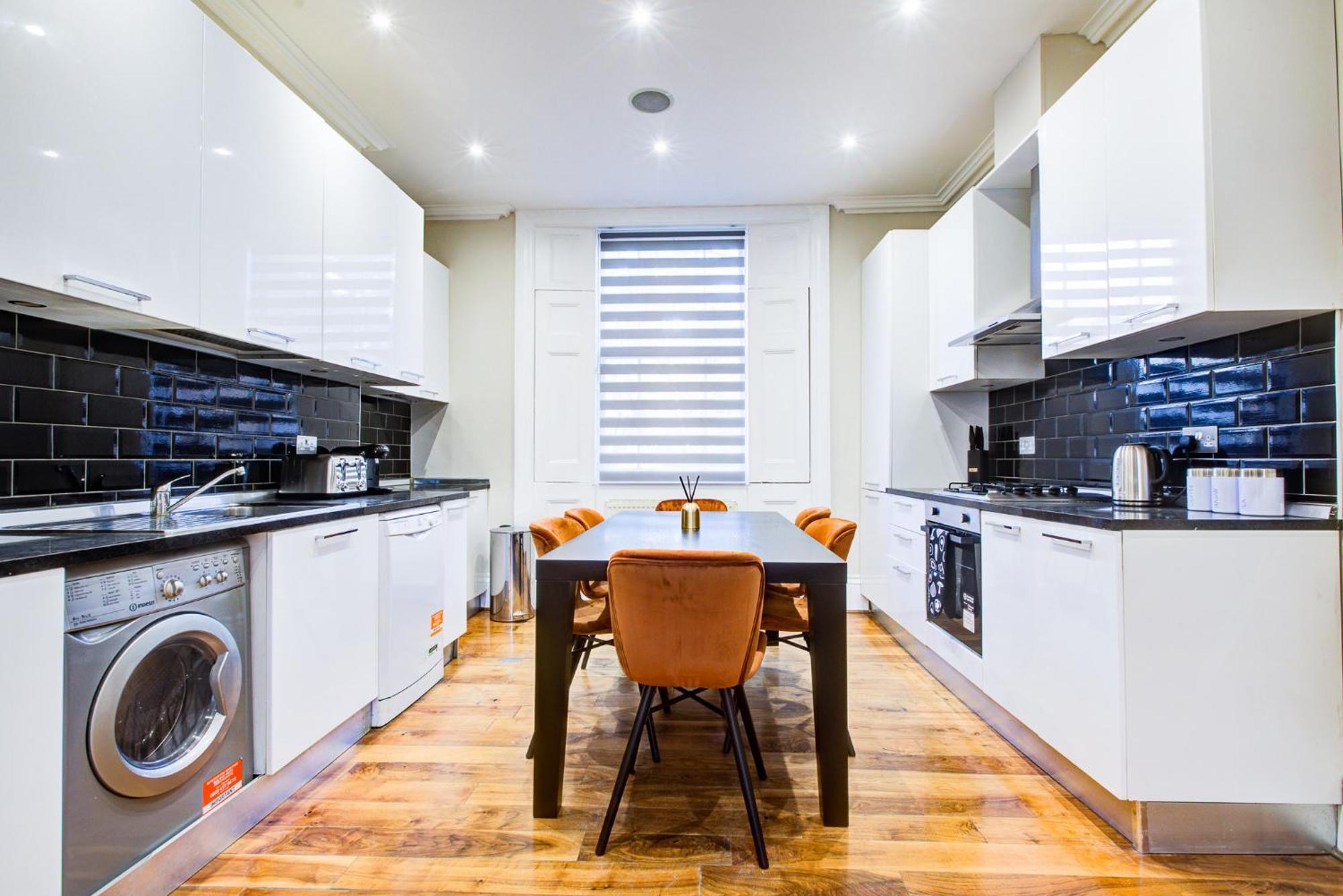 Hybrid Resi - Battersea Near Power Station