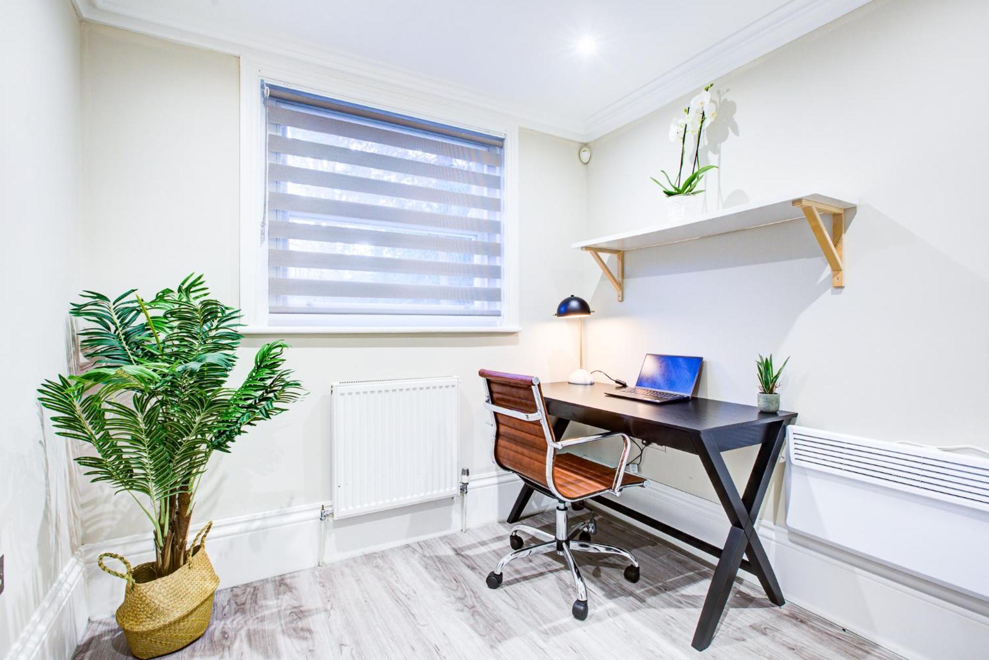 Hybrid Resi - Battersea Near Power Station Apartment *