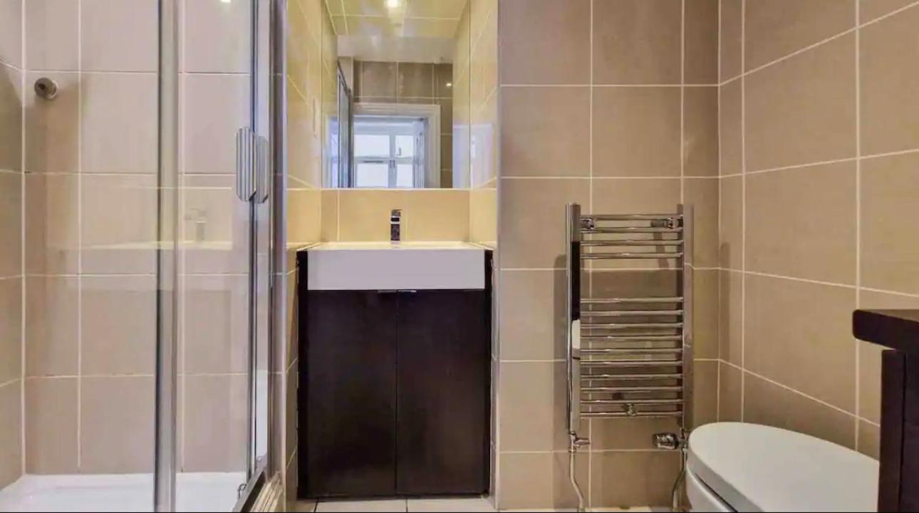 Spacious 2 Bed In The Heart Of Kensington *
