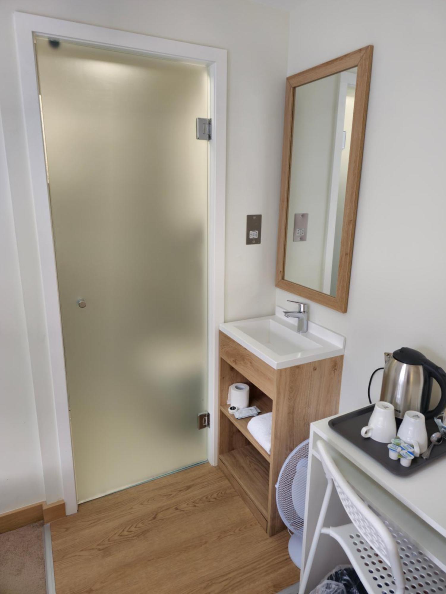Homefield 2* London