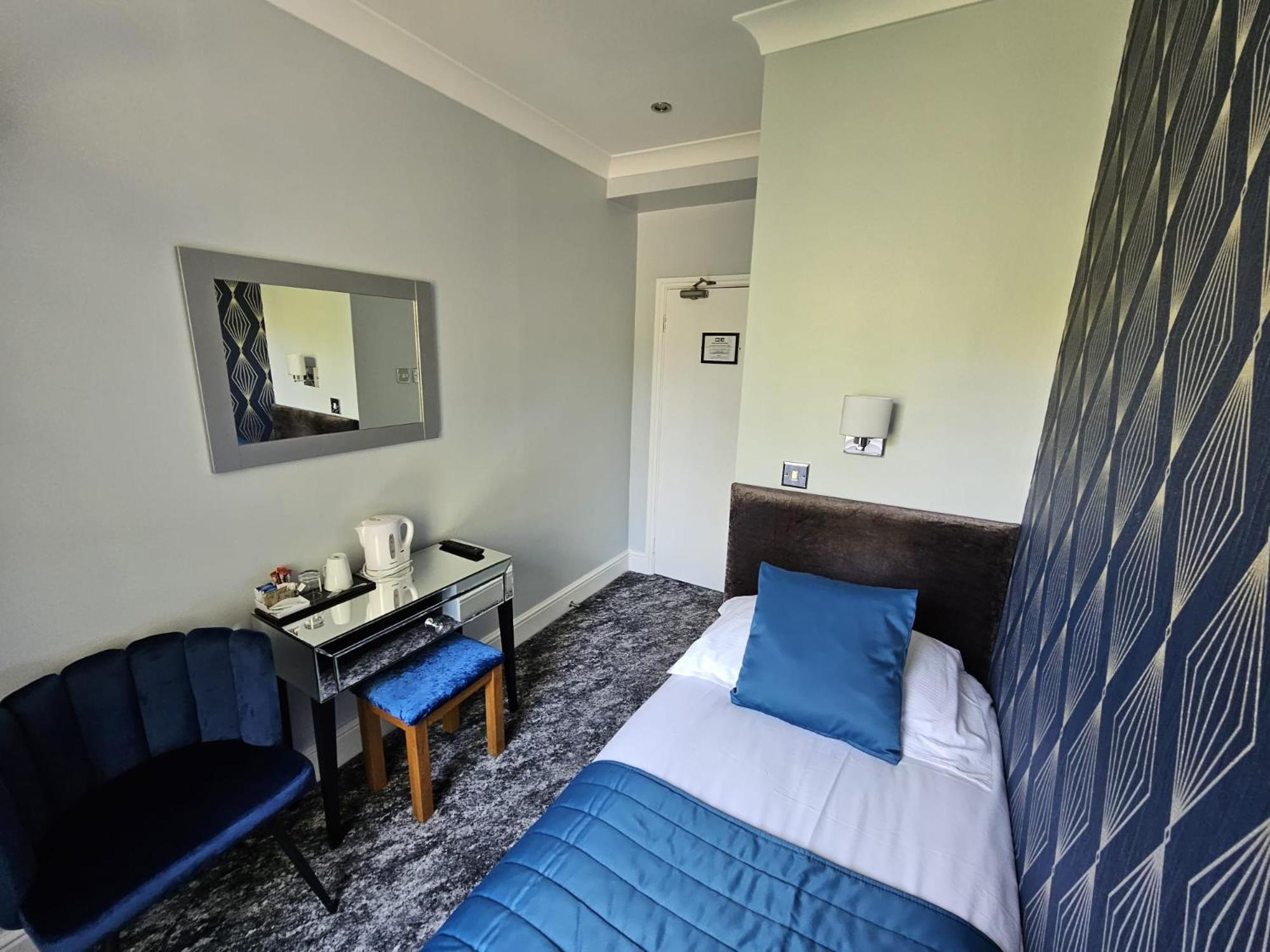 Hotel Mentone - London