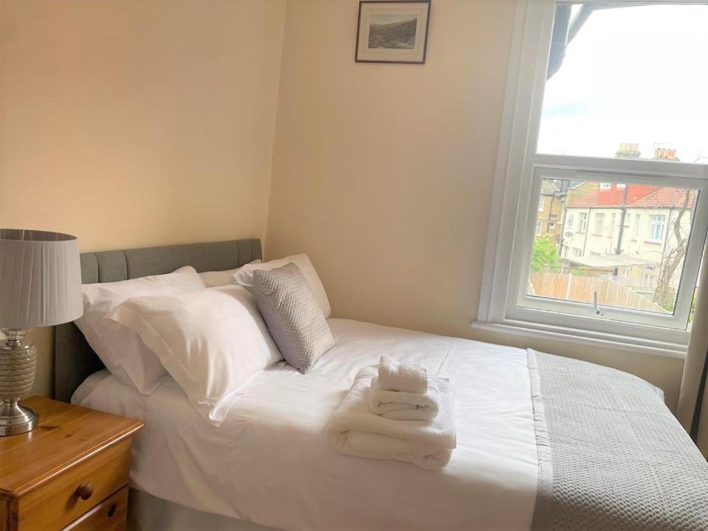 Devonshire House-3.3ml From Wimbledon Centre Court * London