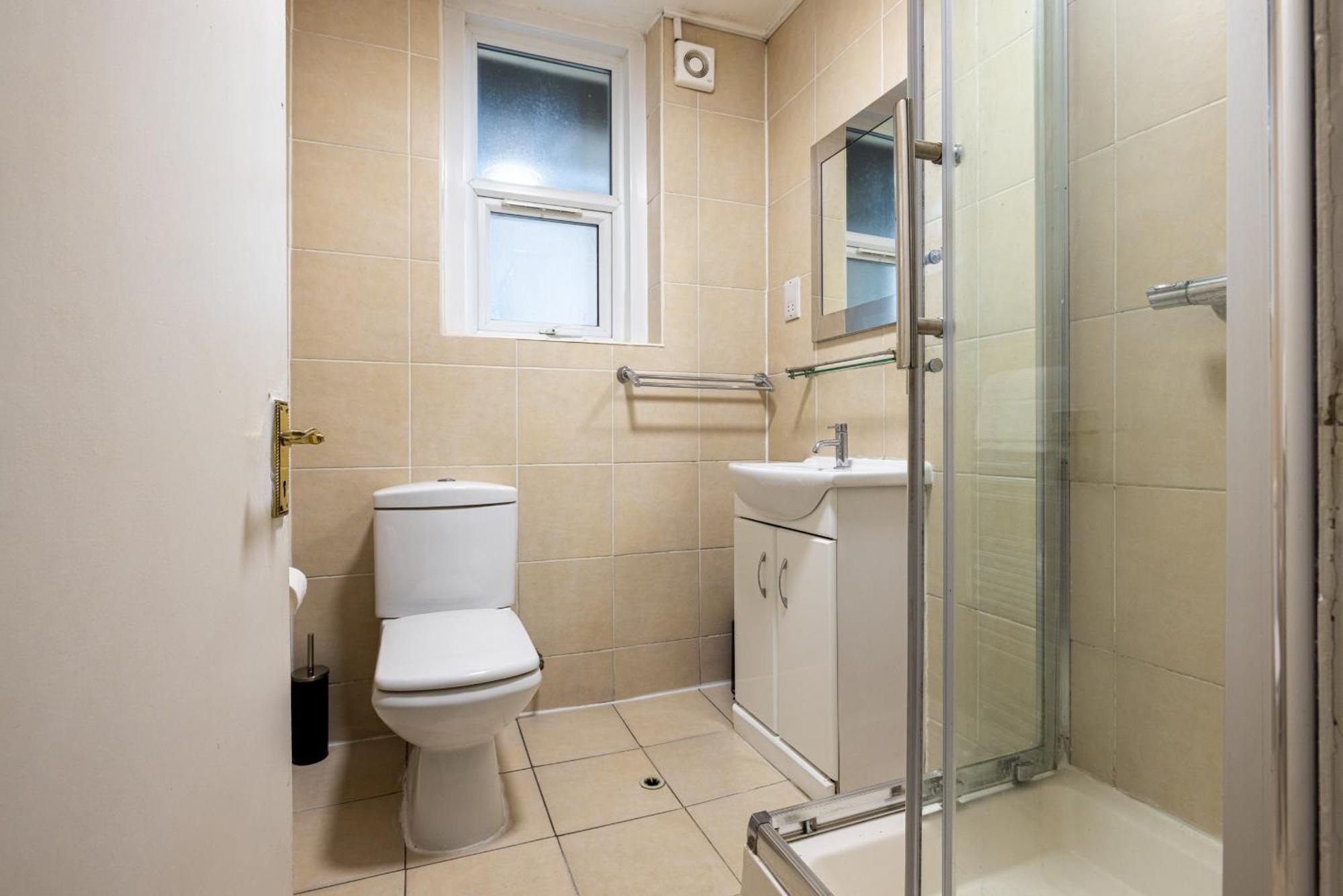 Charmstay Shepherds Bush London