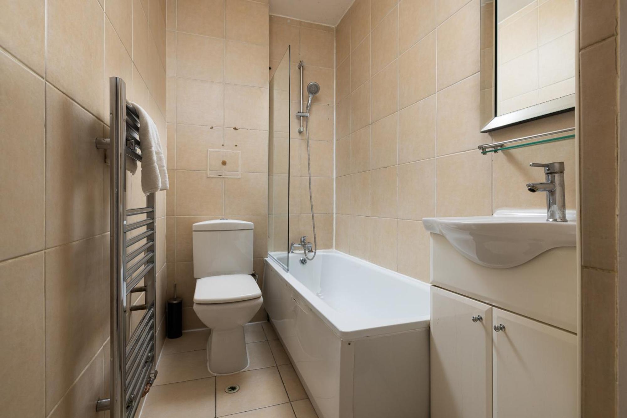 Charmstay Shepherds Bush London